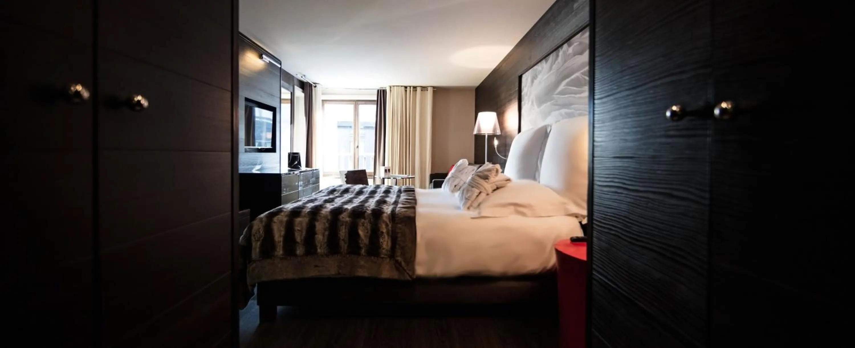 Decorative detail, Bed in Avenue Lodge Hotel & Spa