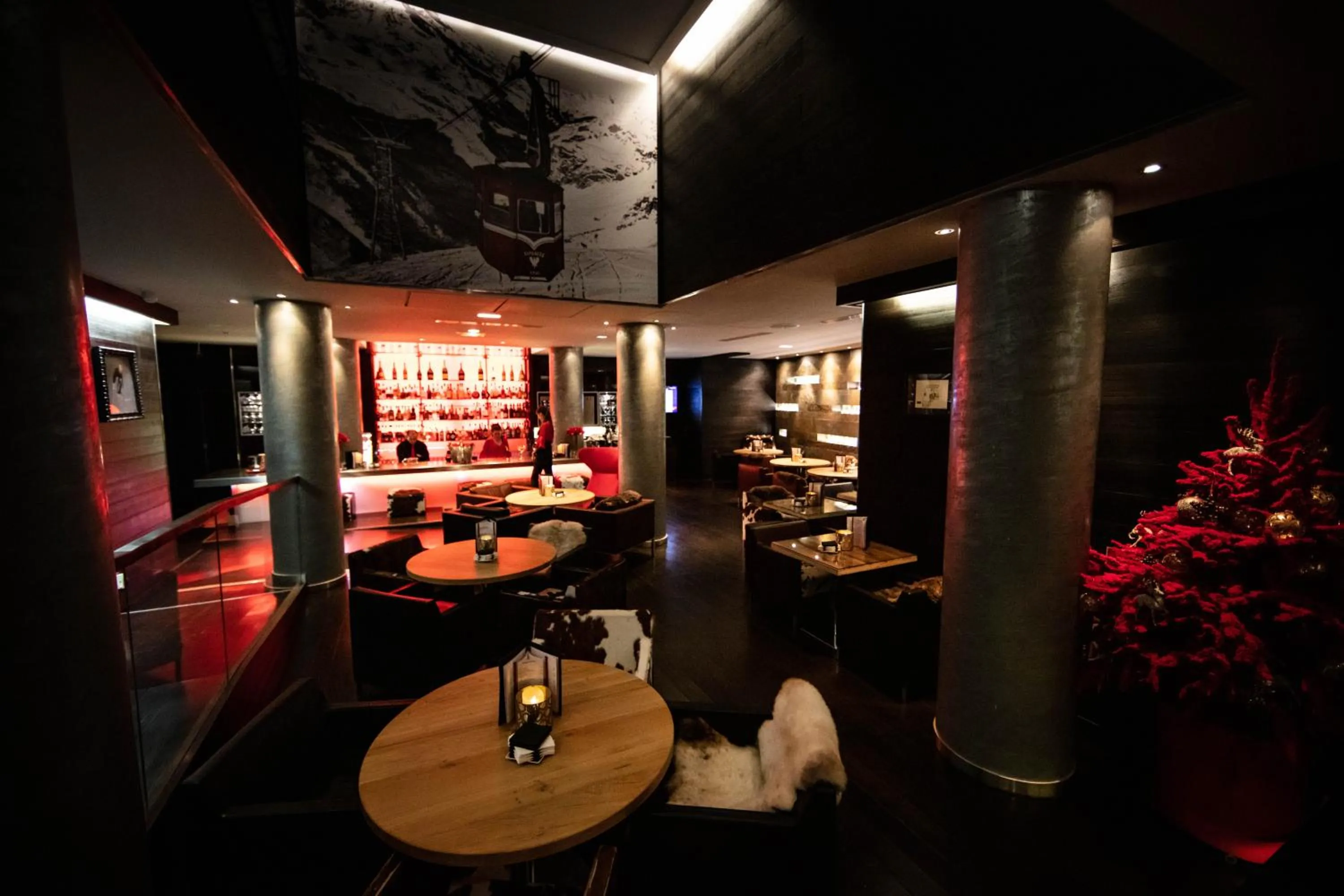 Lounge or bar in Avenue Lodge Hotel & Spa