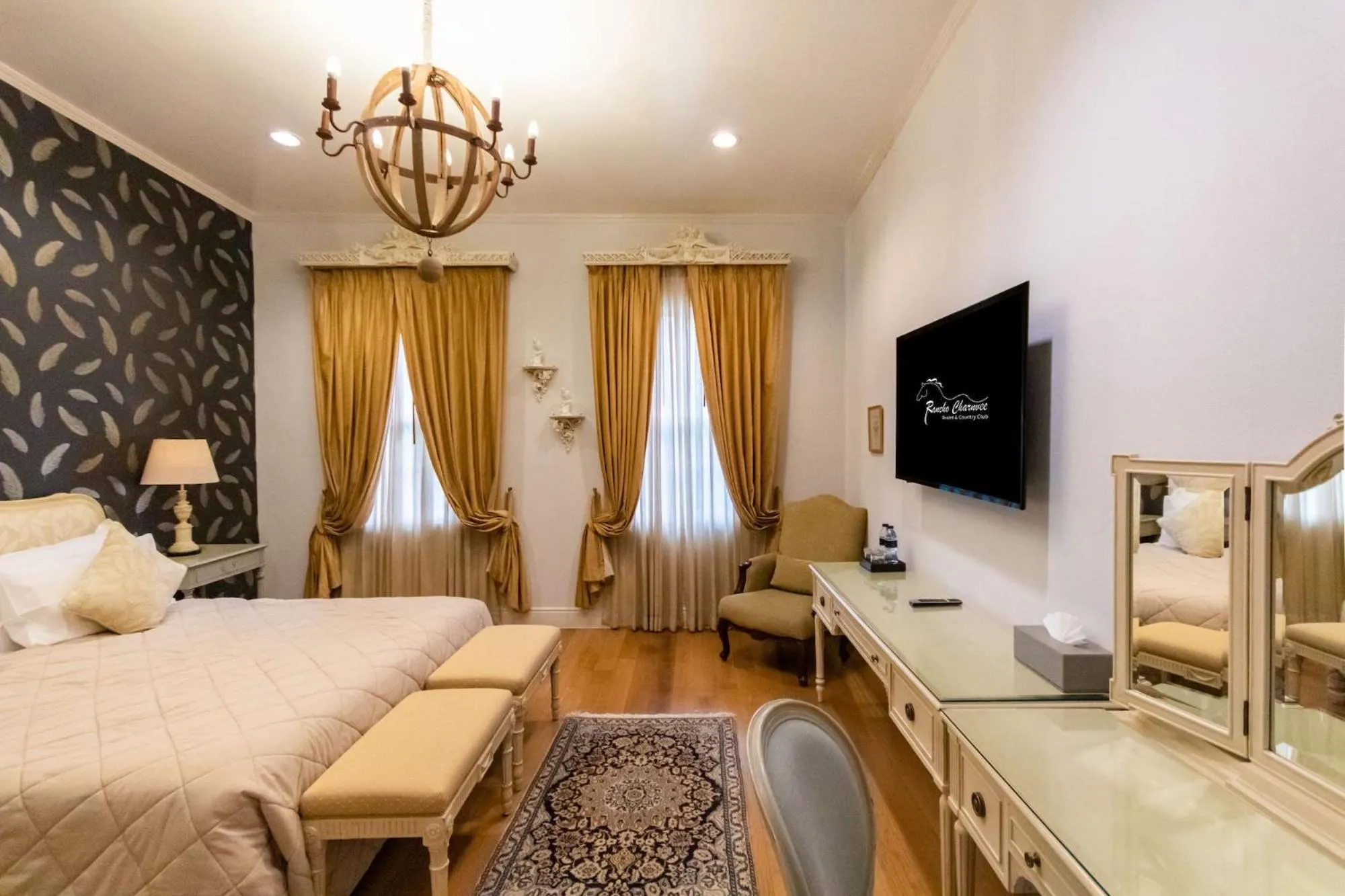 Bed in Rancho Charnvee Resort & Country Club Khaoyai