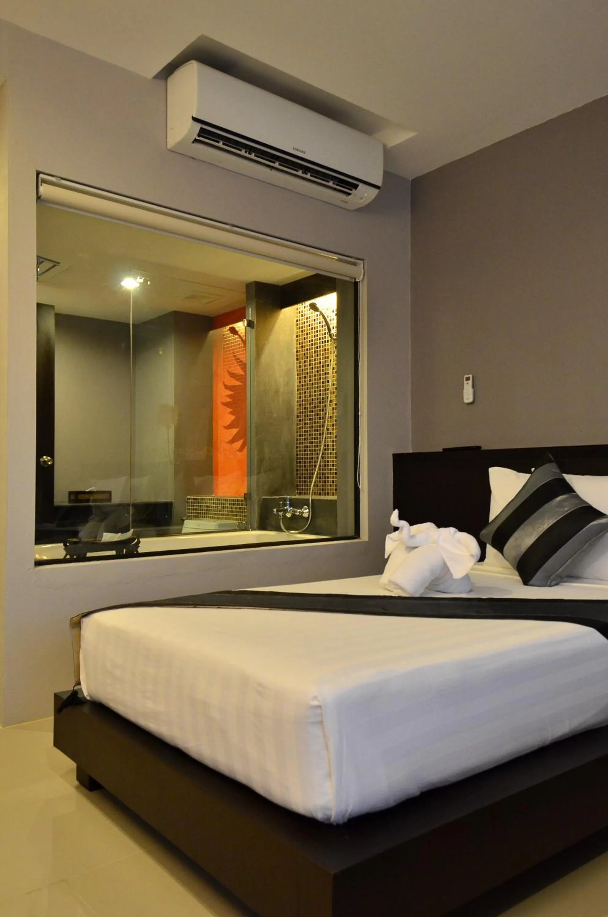 Bedroom, Bed in Chaweng Noi Pool Villa