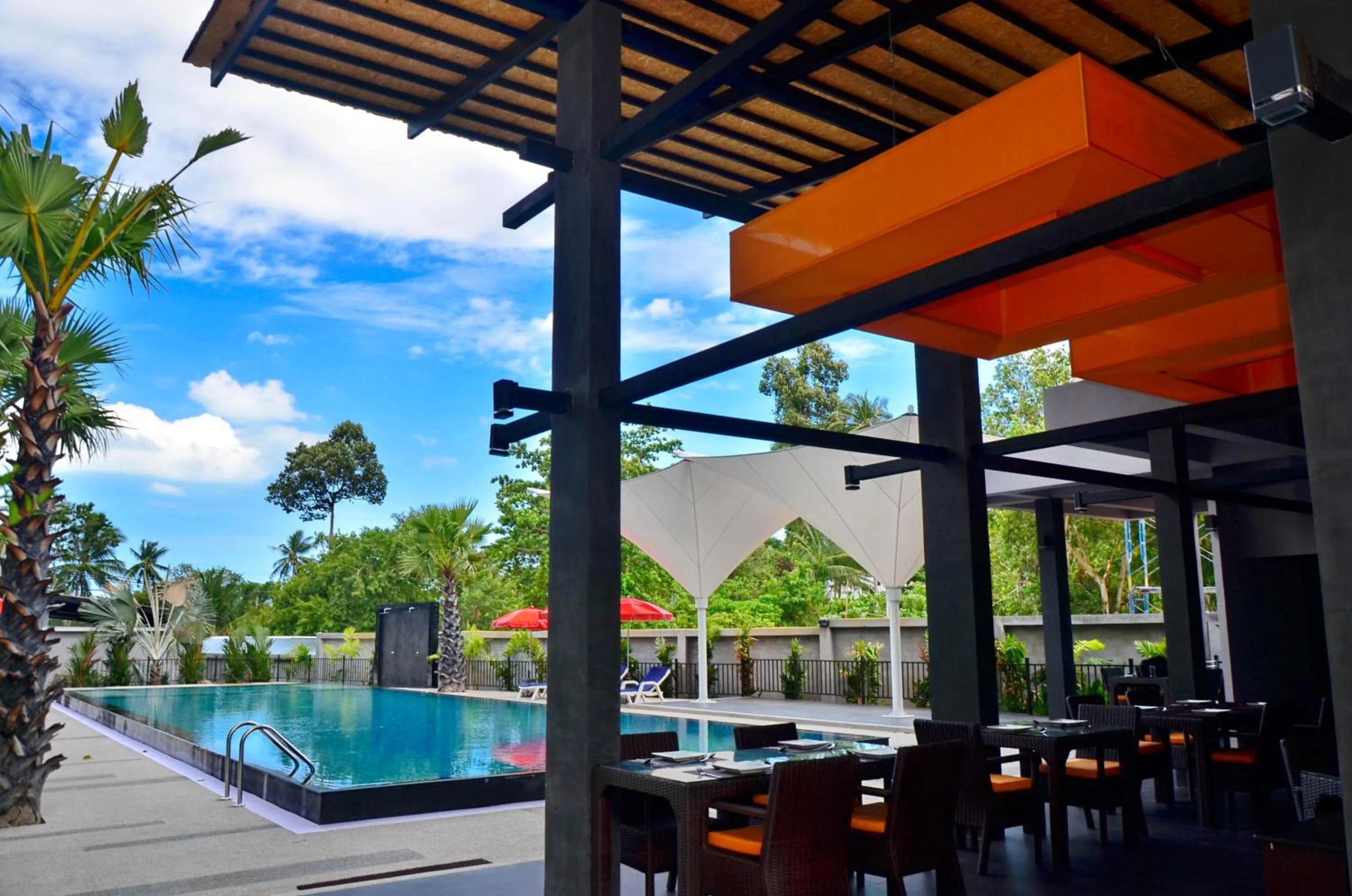 Restaurant/places to eat in Chaweng Noi Pool Villa