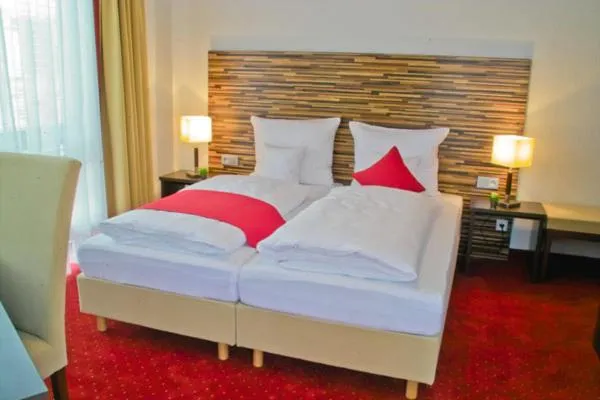 Day, Bed in HIB Hotel in Baesweiler