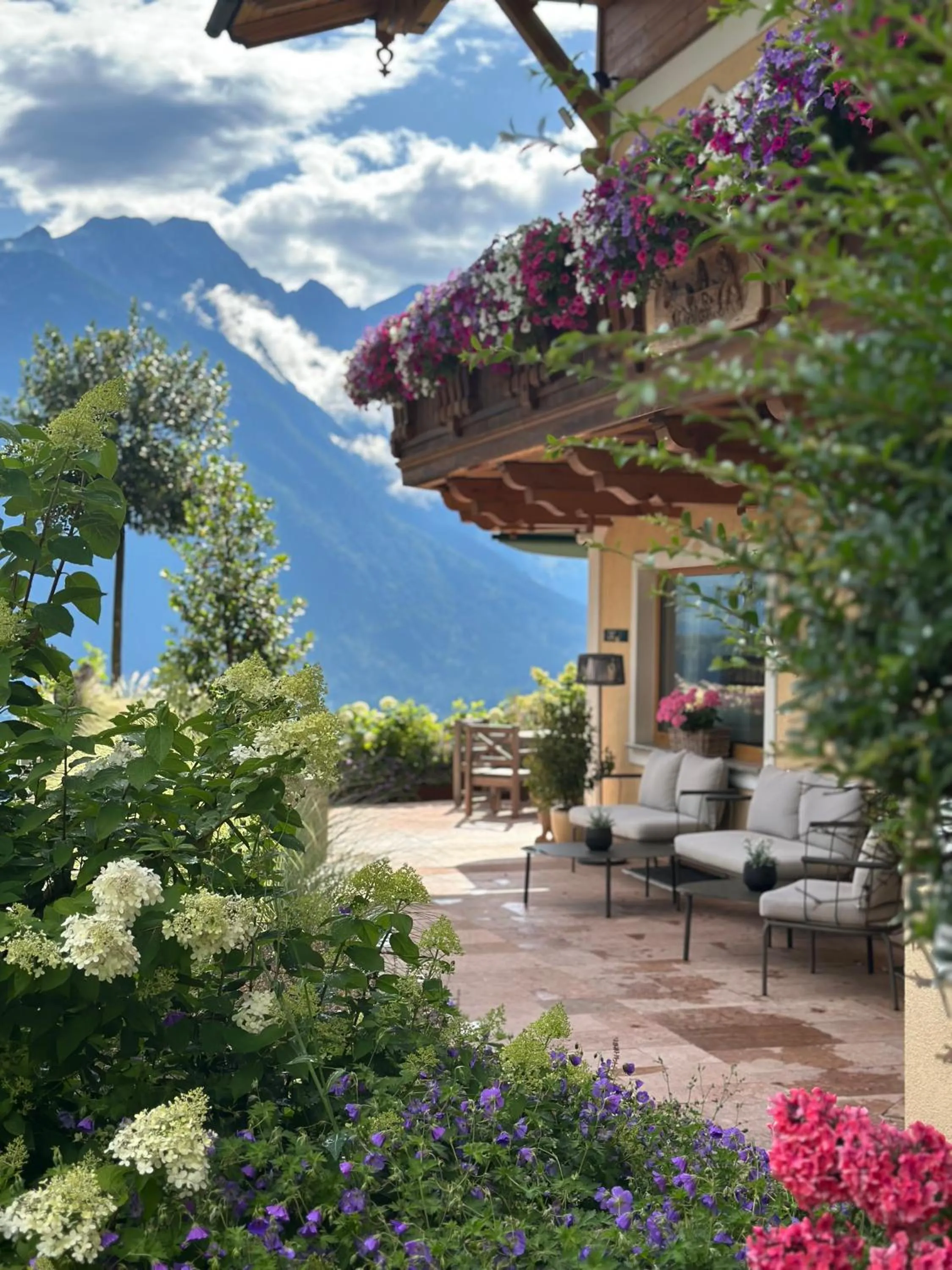 Property building in Stallerhof