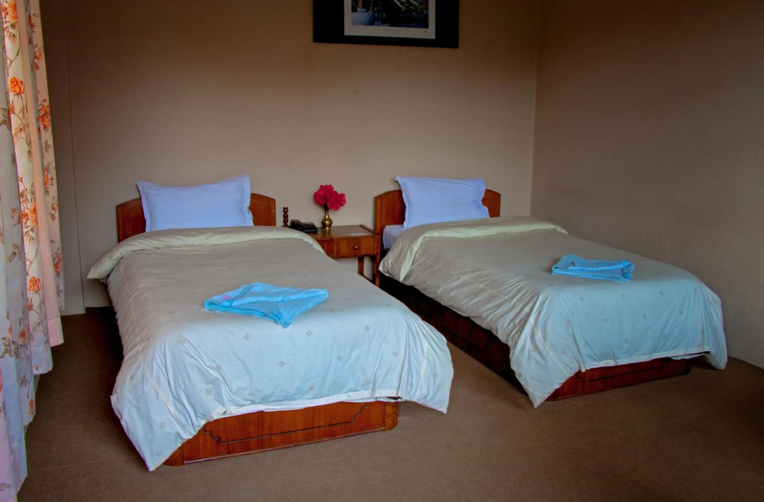 Bed in Hotel Metropolitan Kantipur