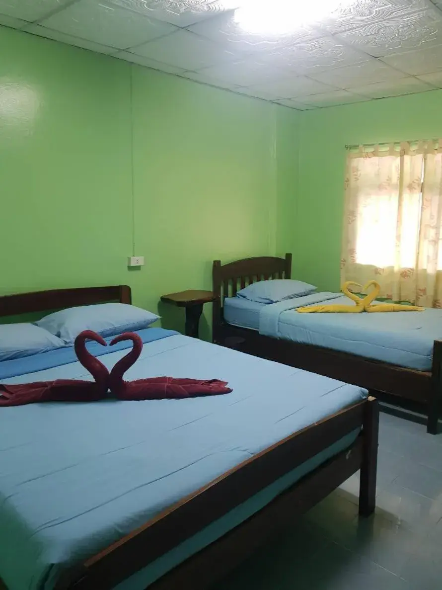 Economy Triple Room in Rin Beach Resort Economy Triple Room in Rin Beach Resort