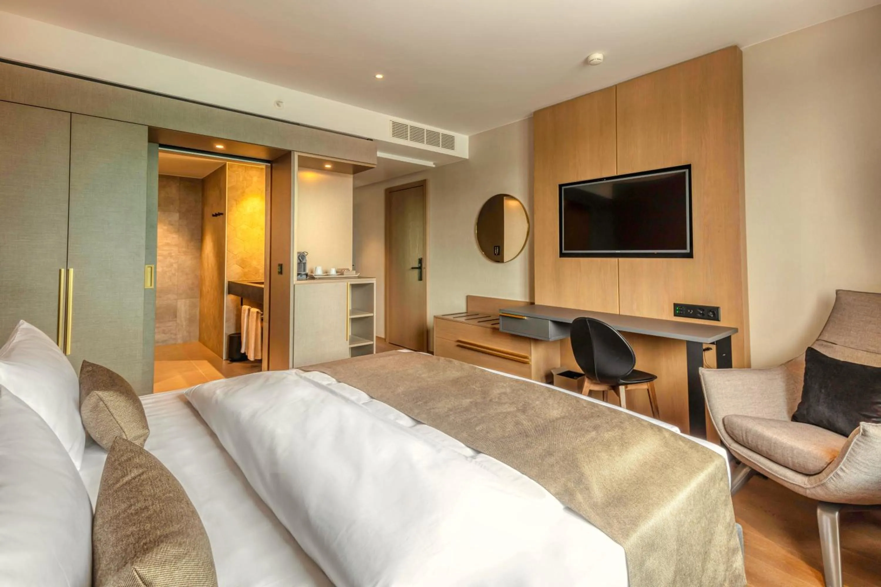 Bed in Hotel Meilenstein