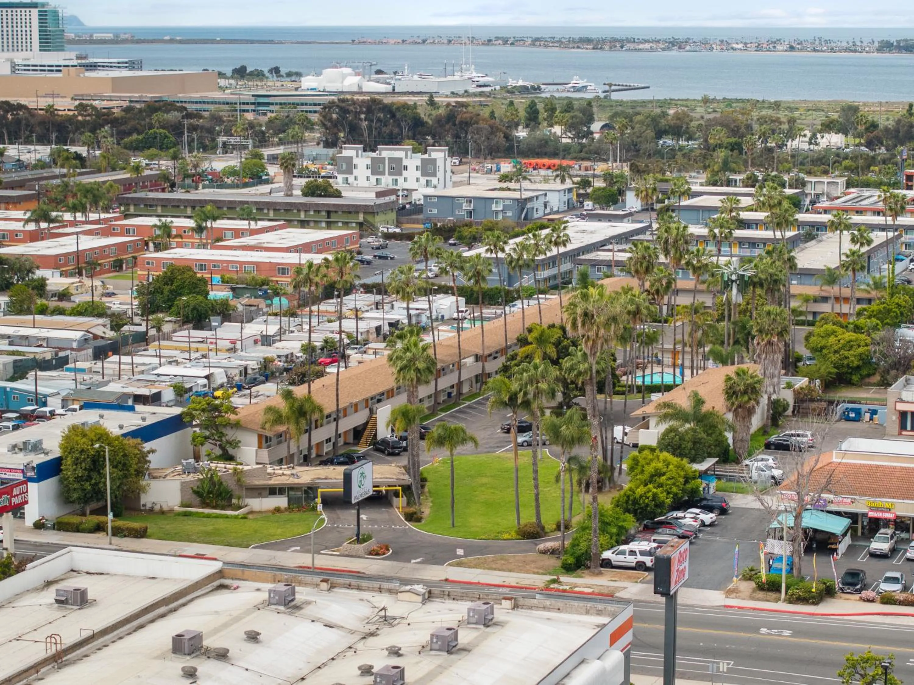 Hotel Palmeras Chula Vista