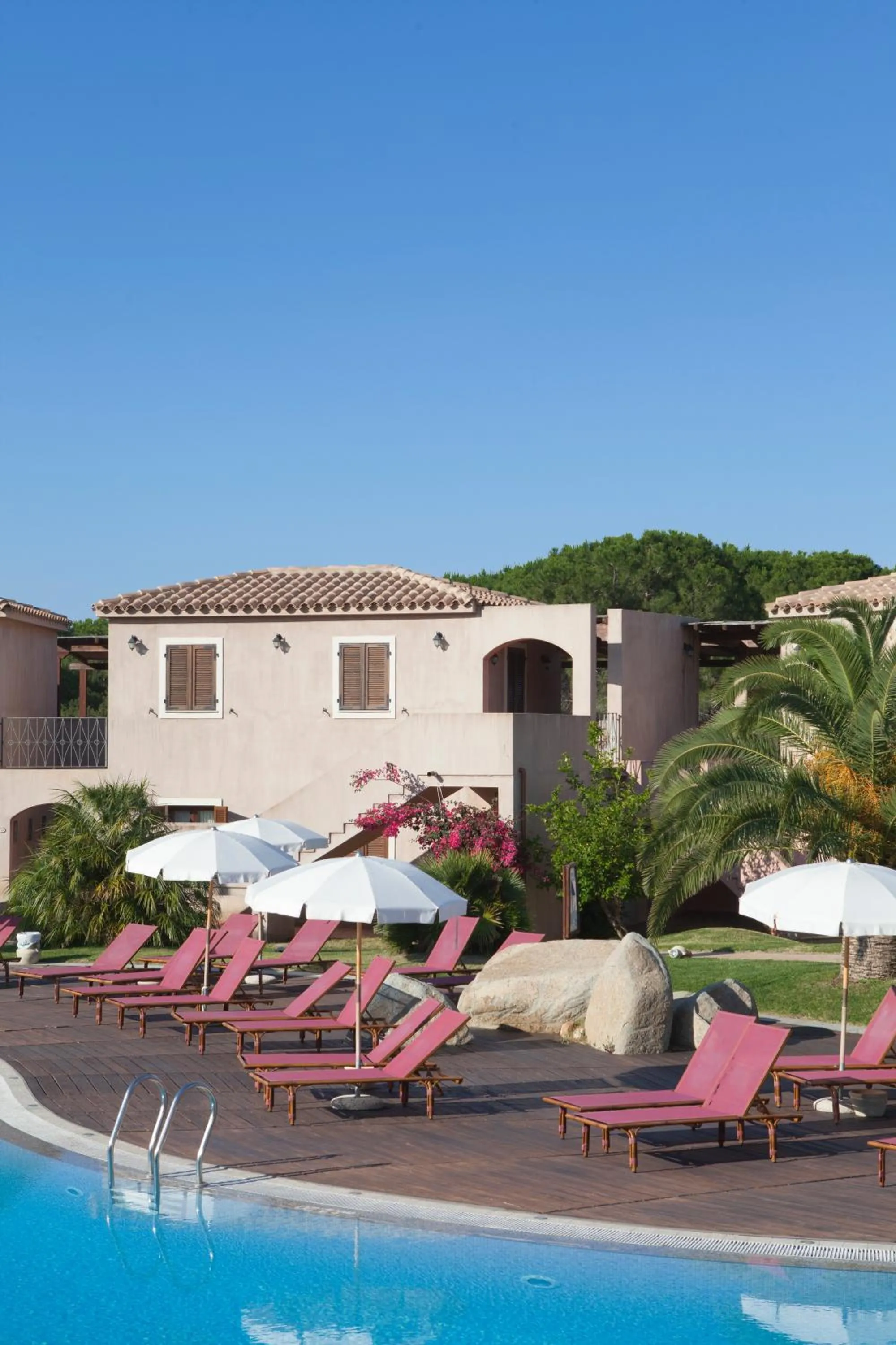 Swimming pool in Residence S'incantu