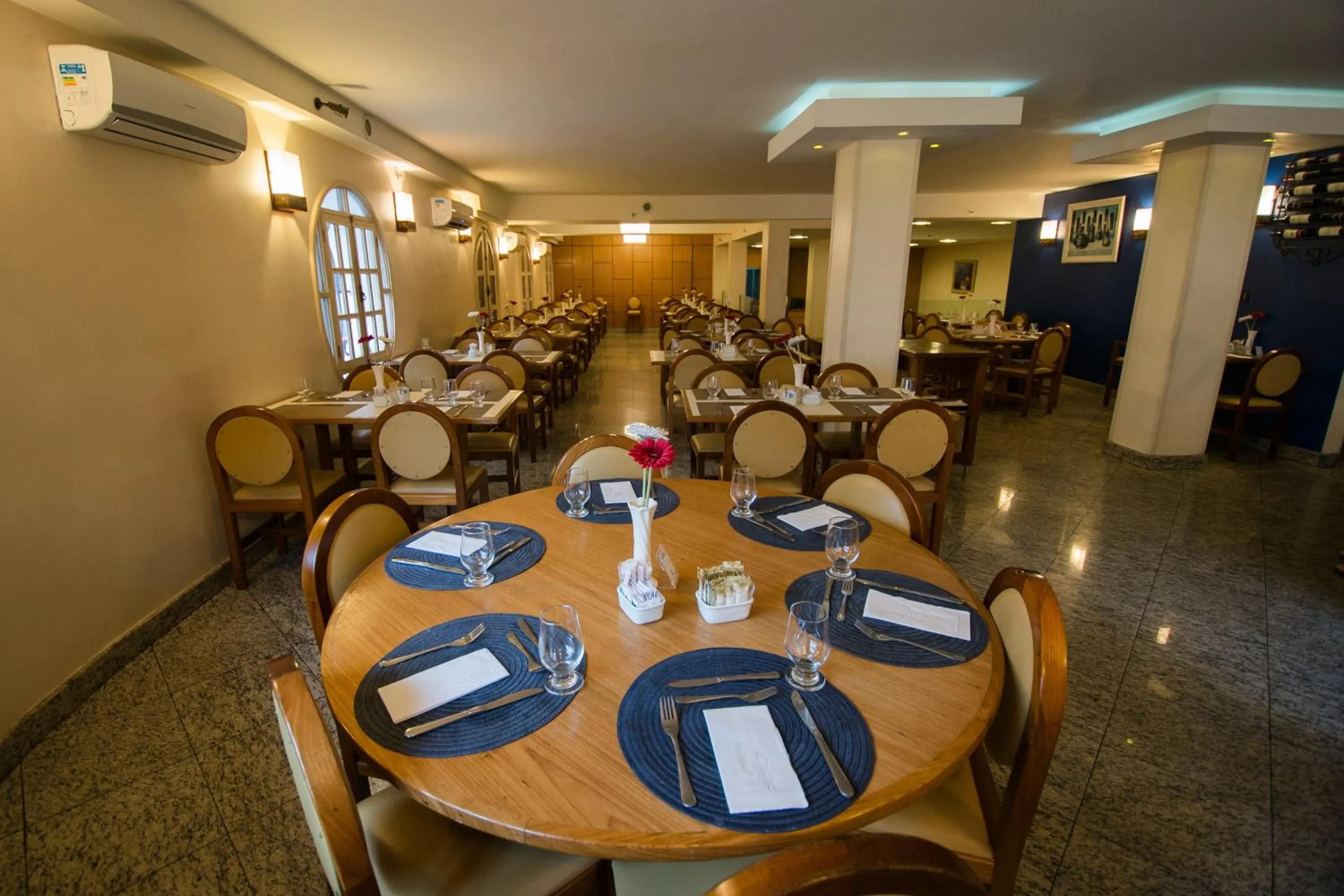 Restaurant/places to eat in Hotel Monte Alegre