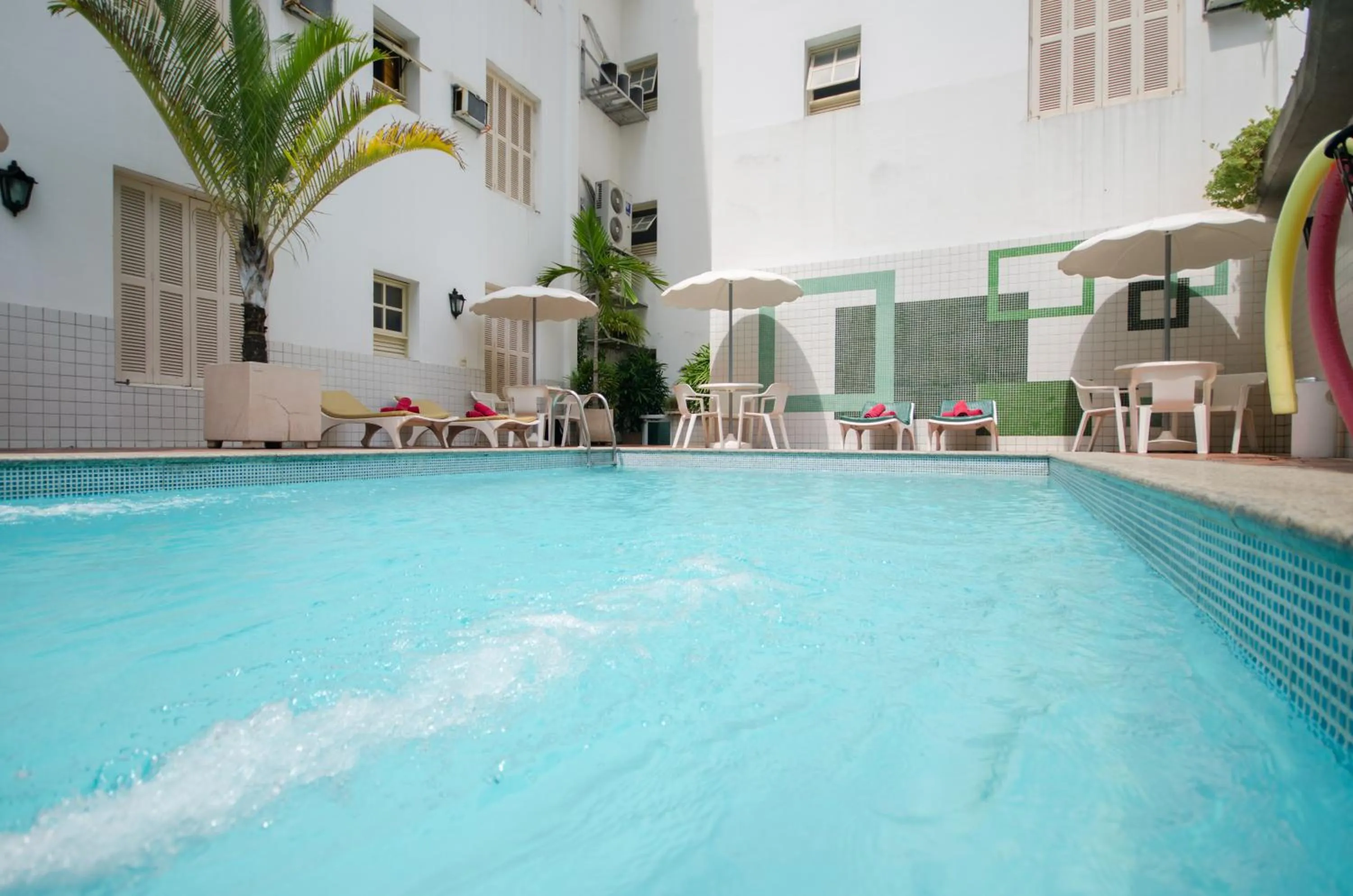 Swimming pool in Hotel Monte Alegre