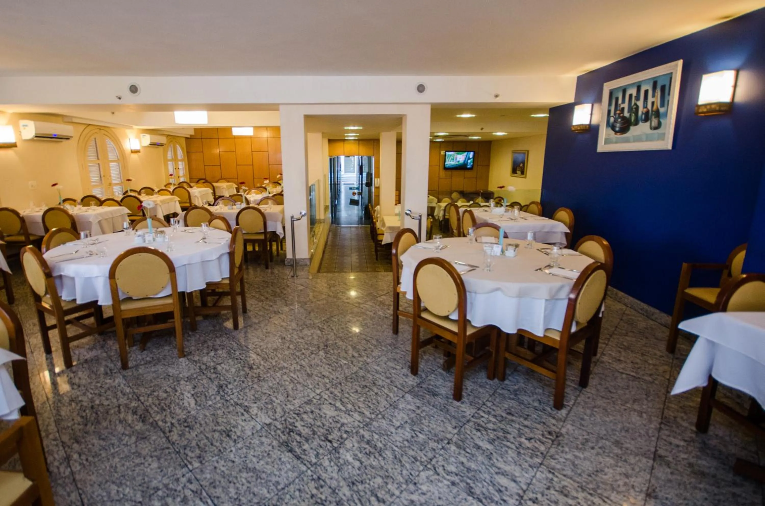 Restaurant/places to eat in Hotel Monte Alegre