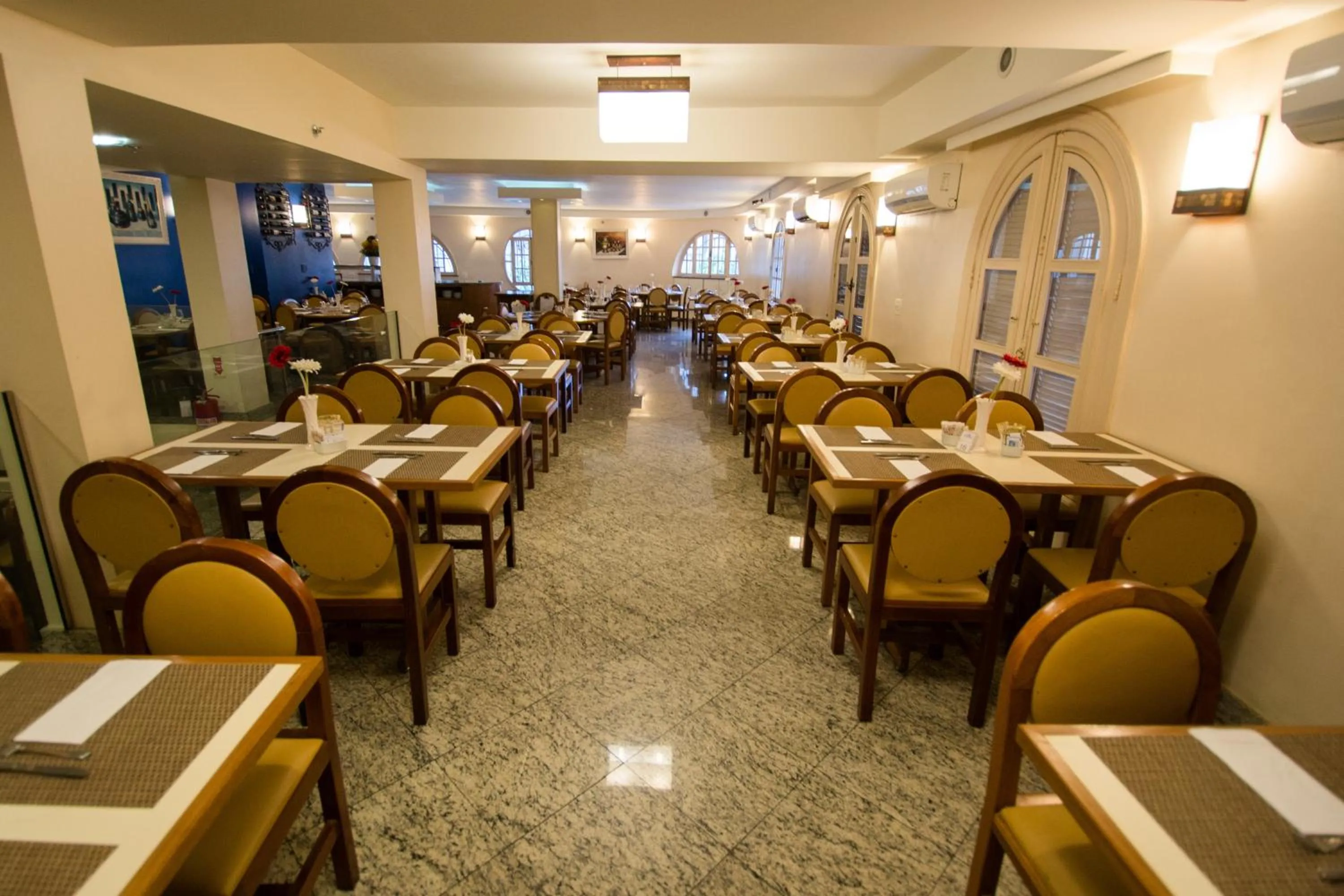 Restaurant/places to eat in Hotel Monte Alegre