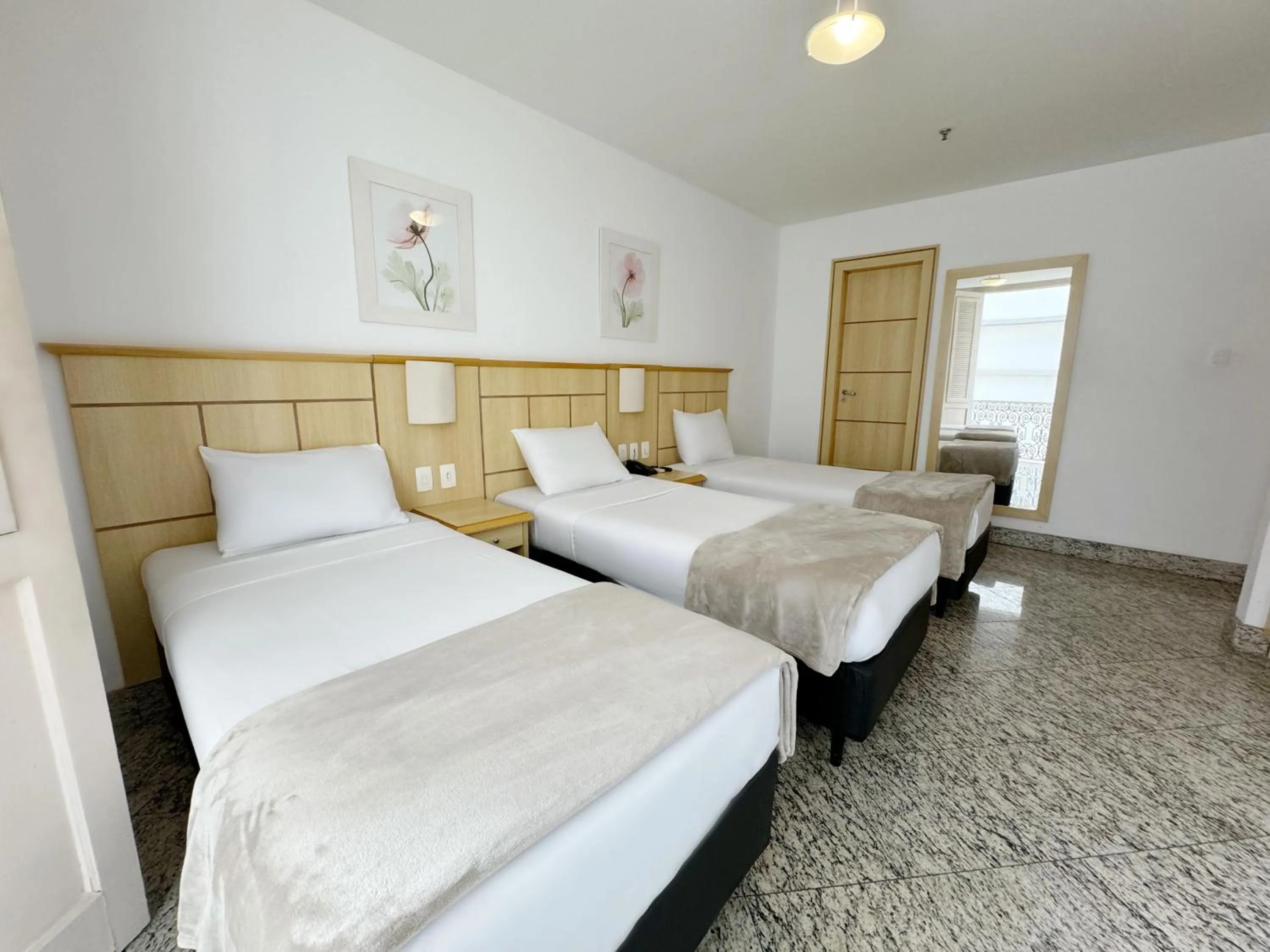 Bed in Hotel Monte Alegre