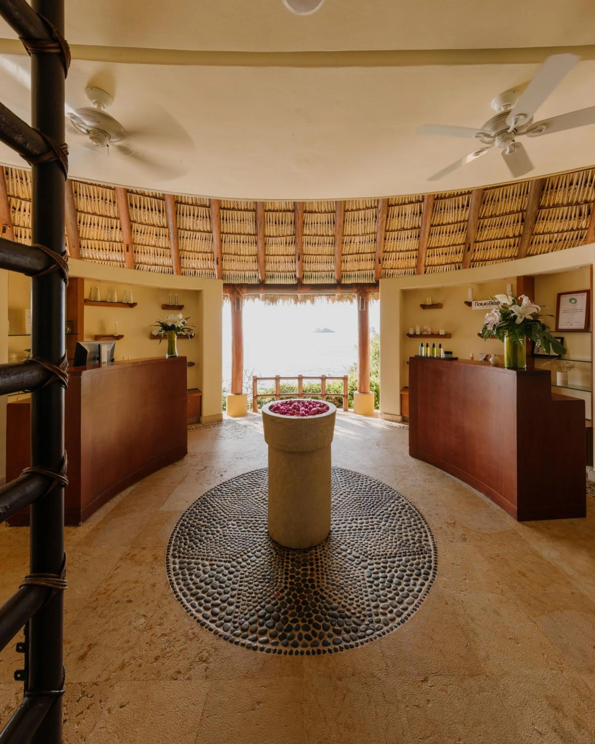 Spa and wellness centre/facilities in Cala de Mar Resort & Spa Ixtapa