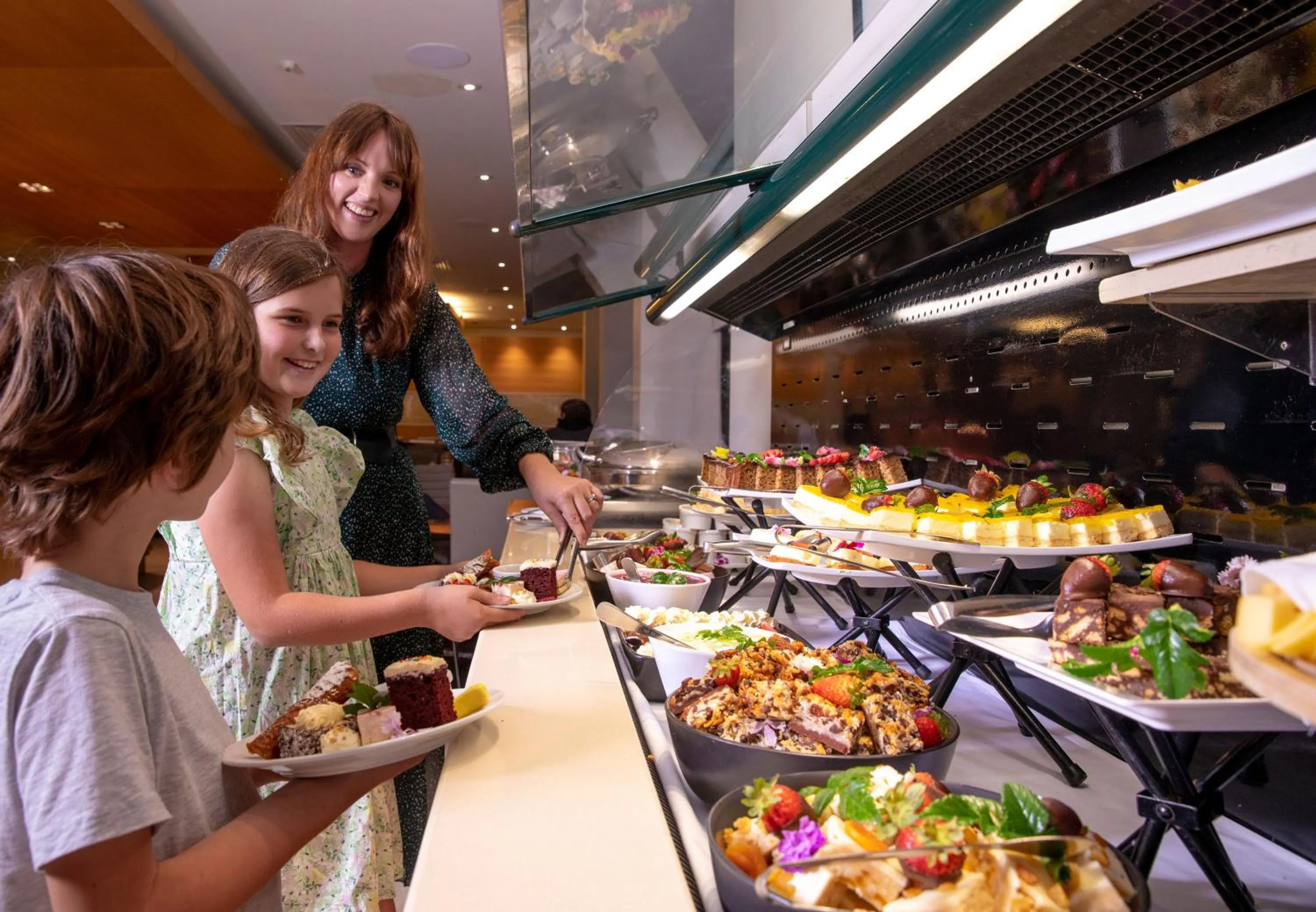 People in Rydges Rotorua