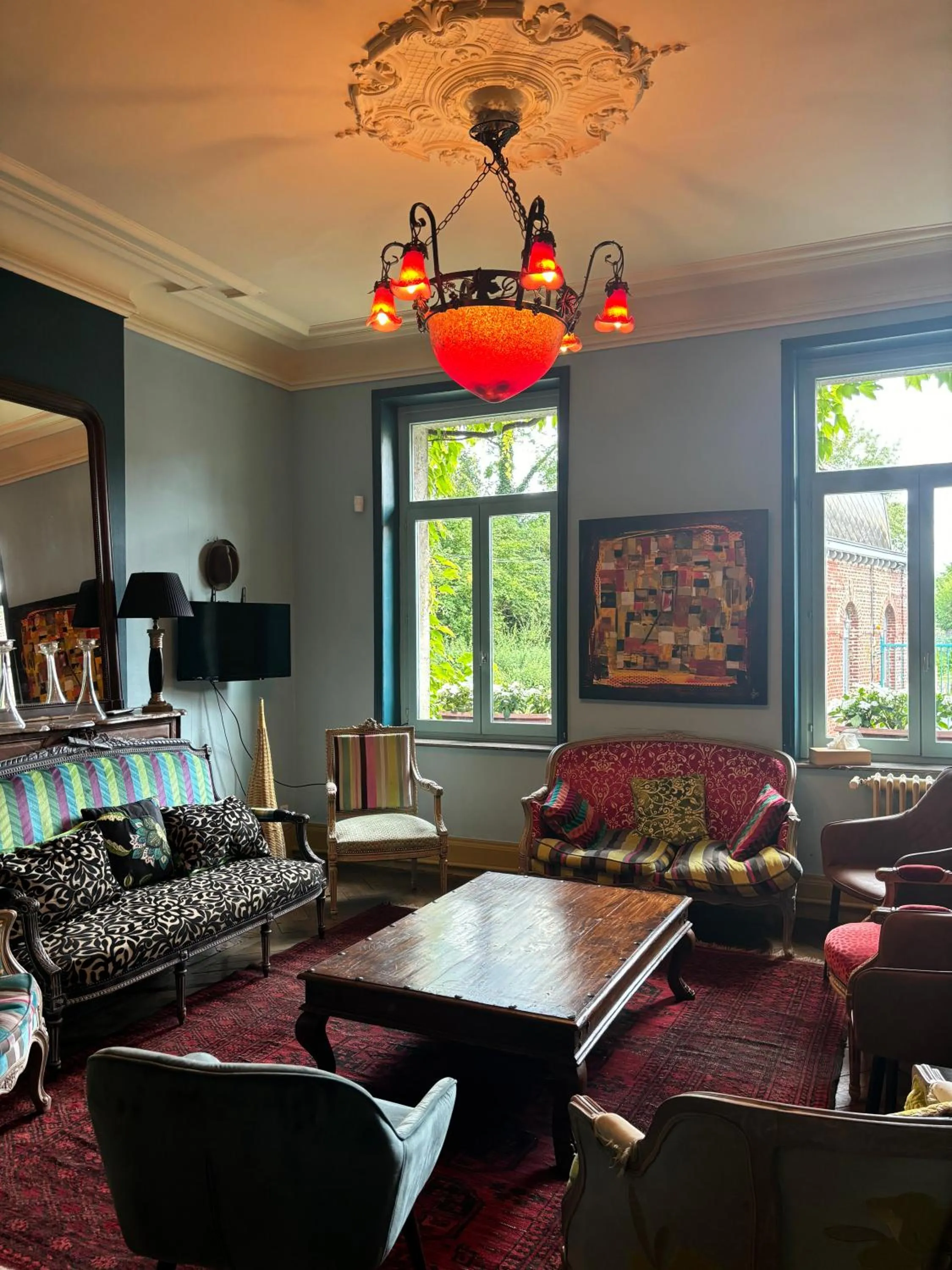 Living room in LOGIS HÔTEL-RESTAURANT - Le Moulin d'Artres