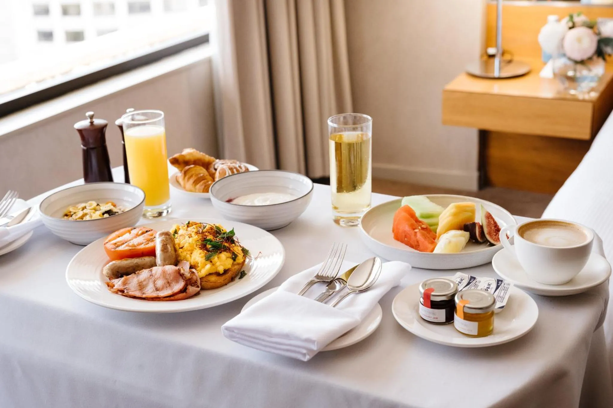 Bedroom in InterContinental Brisbane by IHG