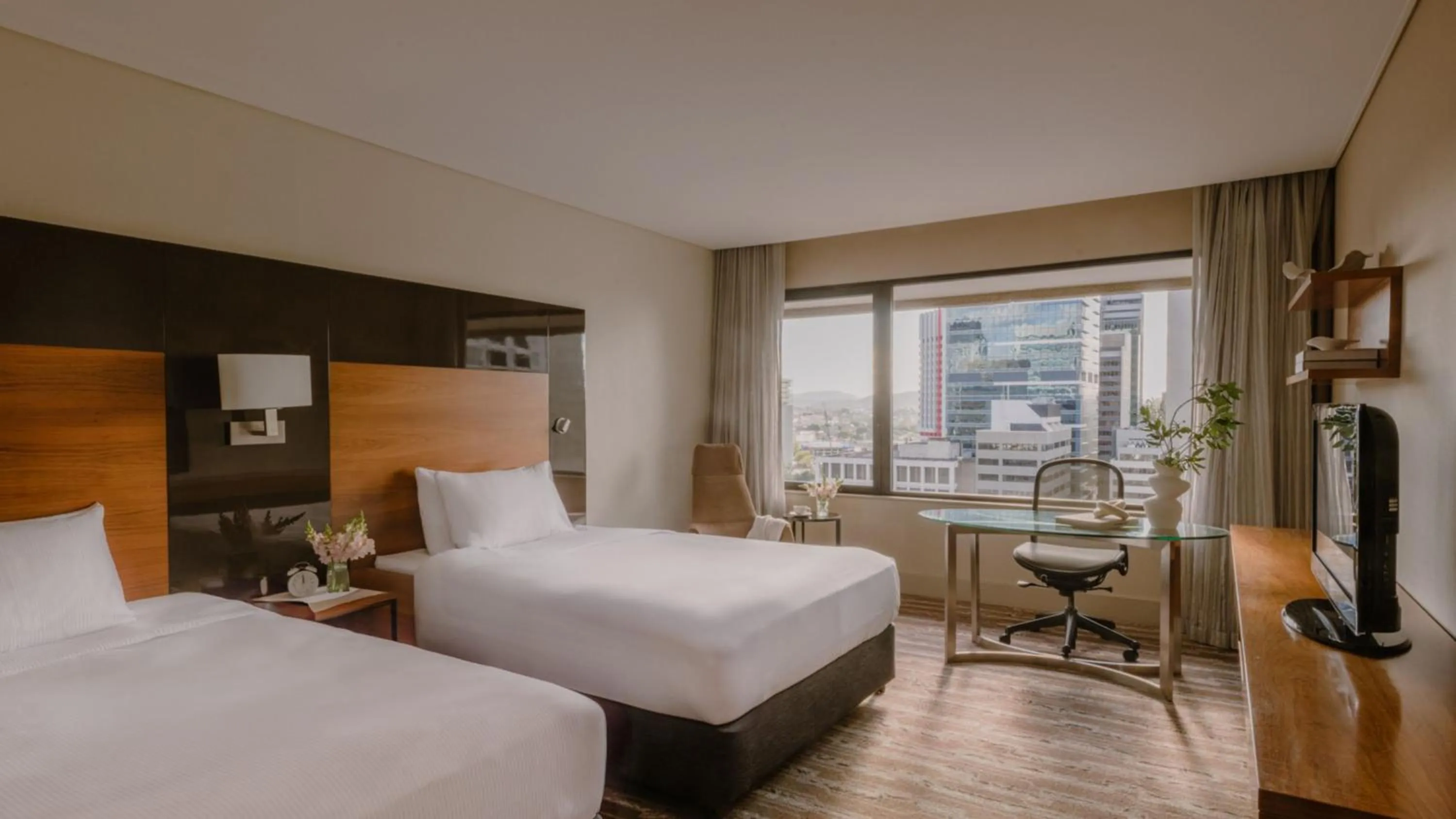 Photo of the whole room, Bed in InterContinental Brisbane by IHG