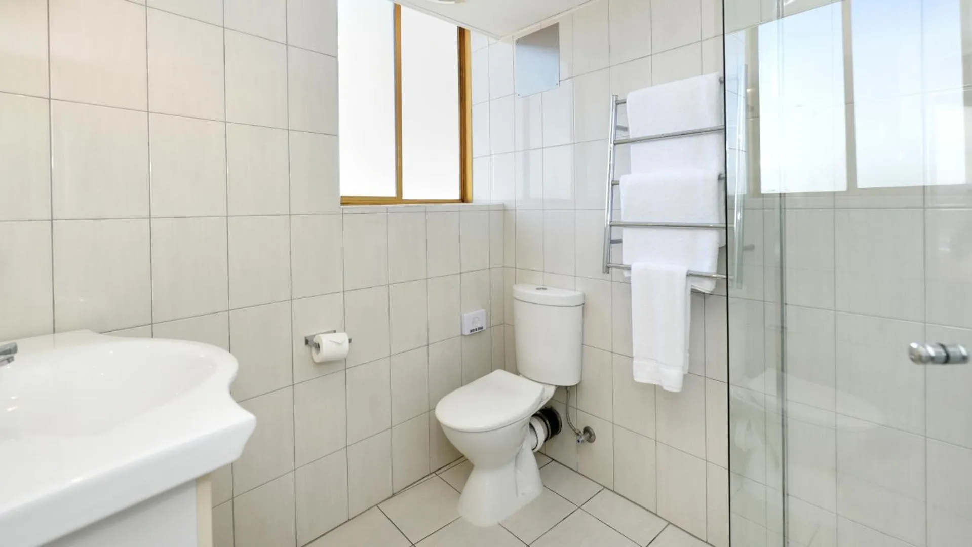 Bathroom in Atlantic Tower Motor Inn