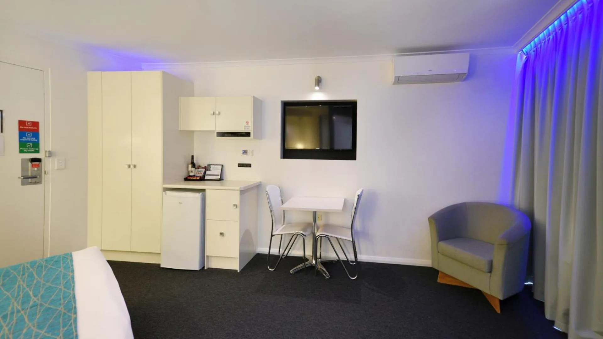 Atlantic Tower Motor Inn