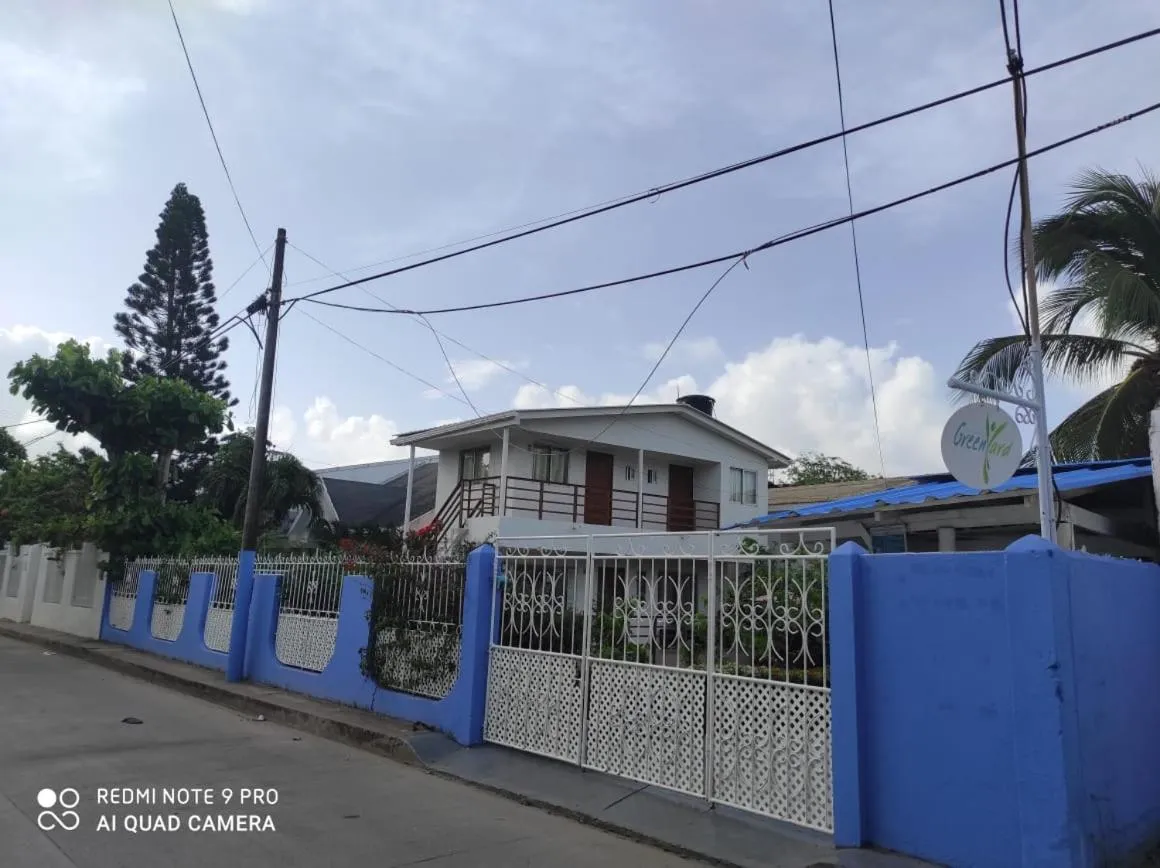 Property building in Cabañas Green Yard