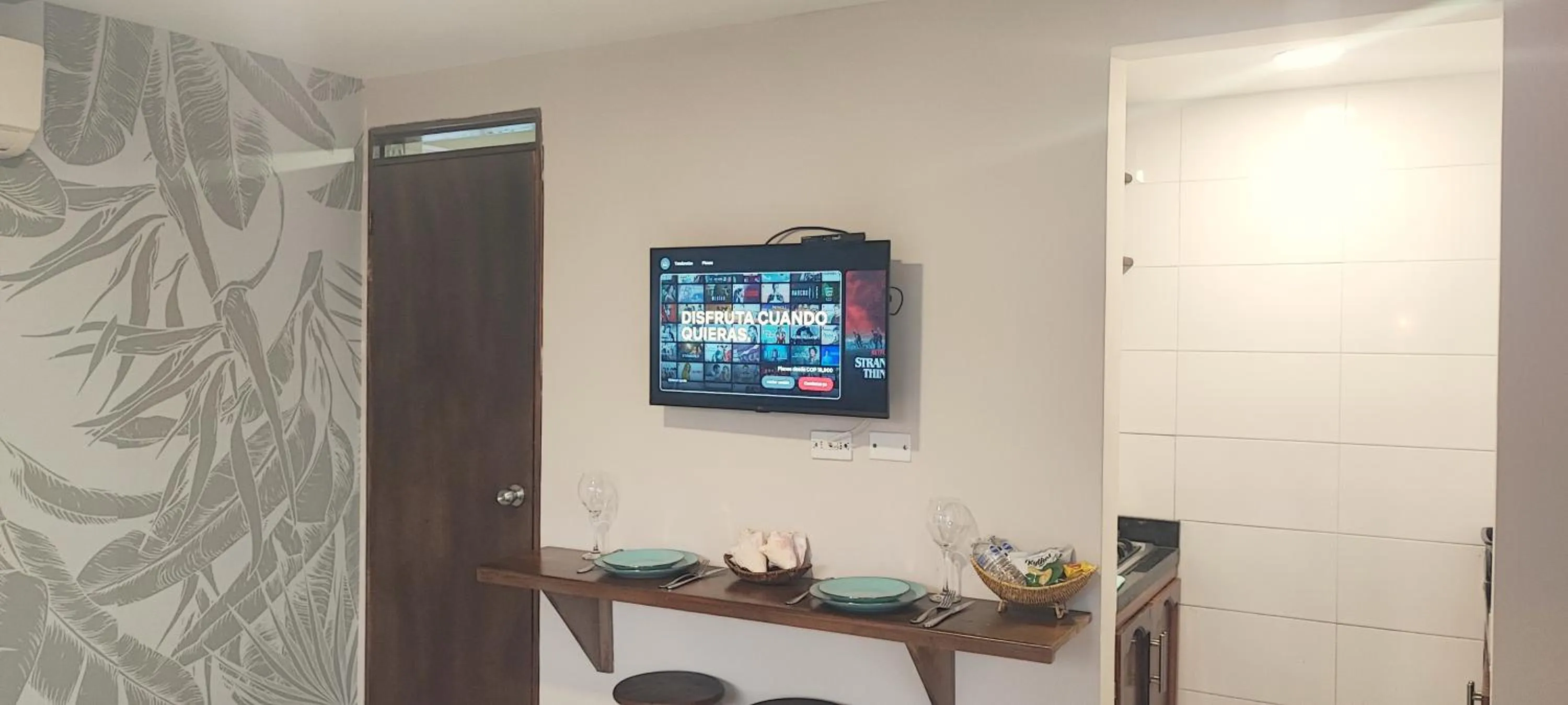 TV and multimedia in Cabañas Green Yard