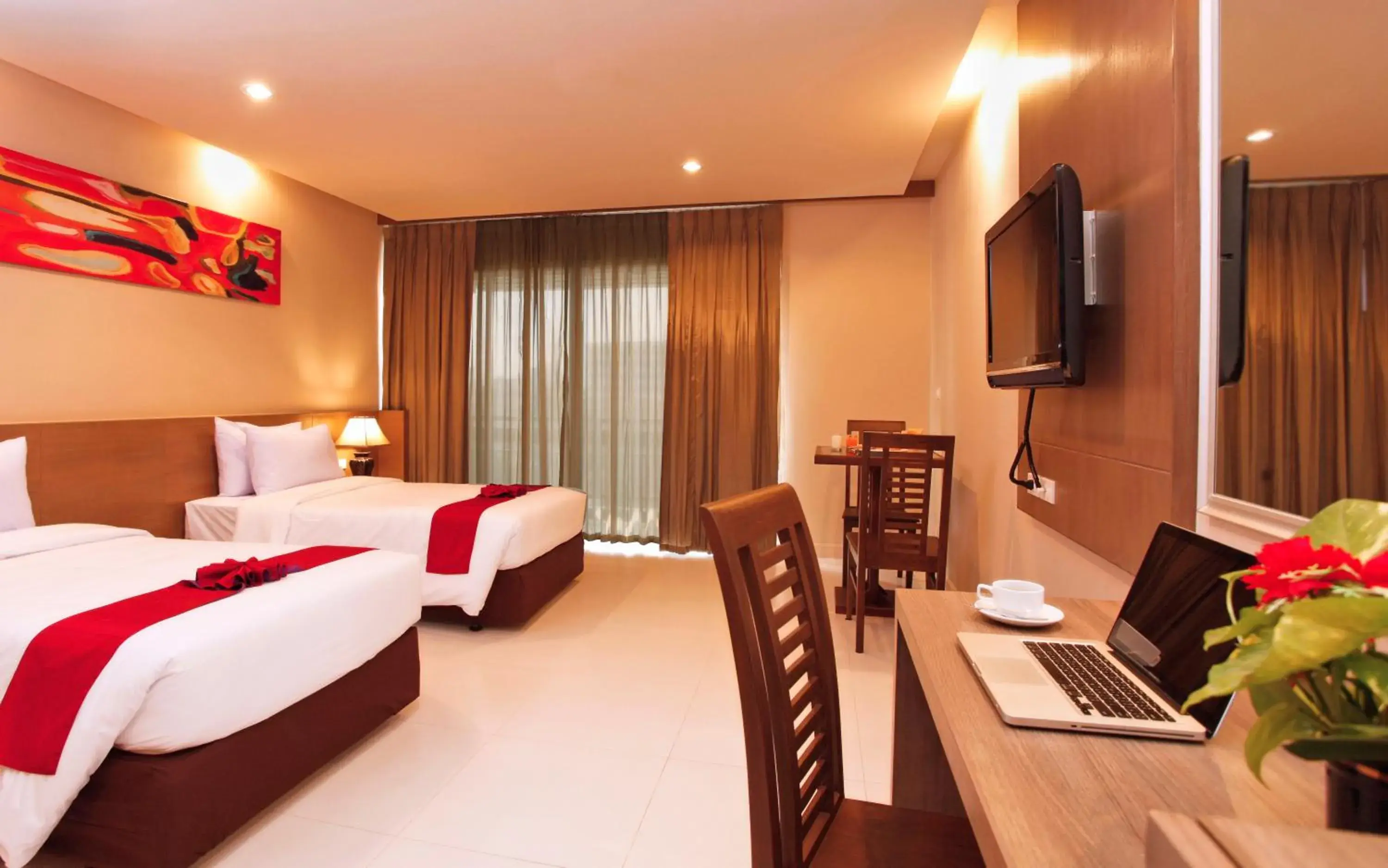 Superior Double or Twin Room in Pattaya Loft Superior Double or Twin Room in Pattaya Loft