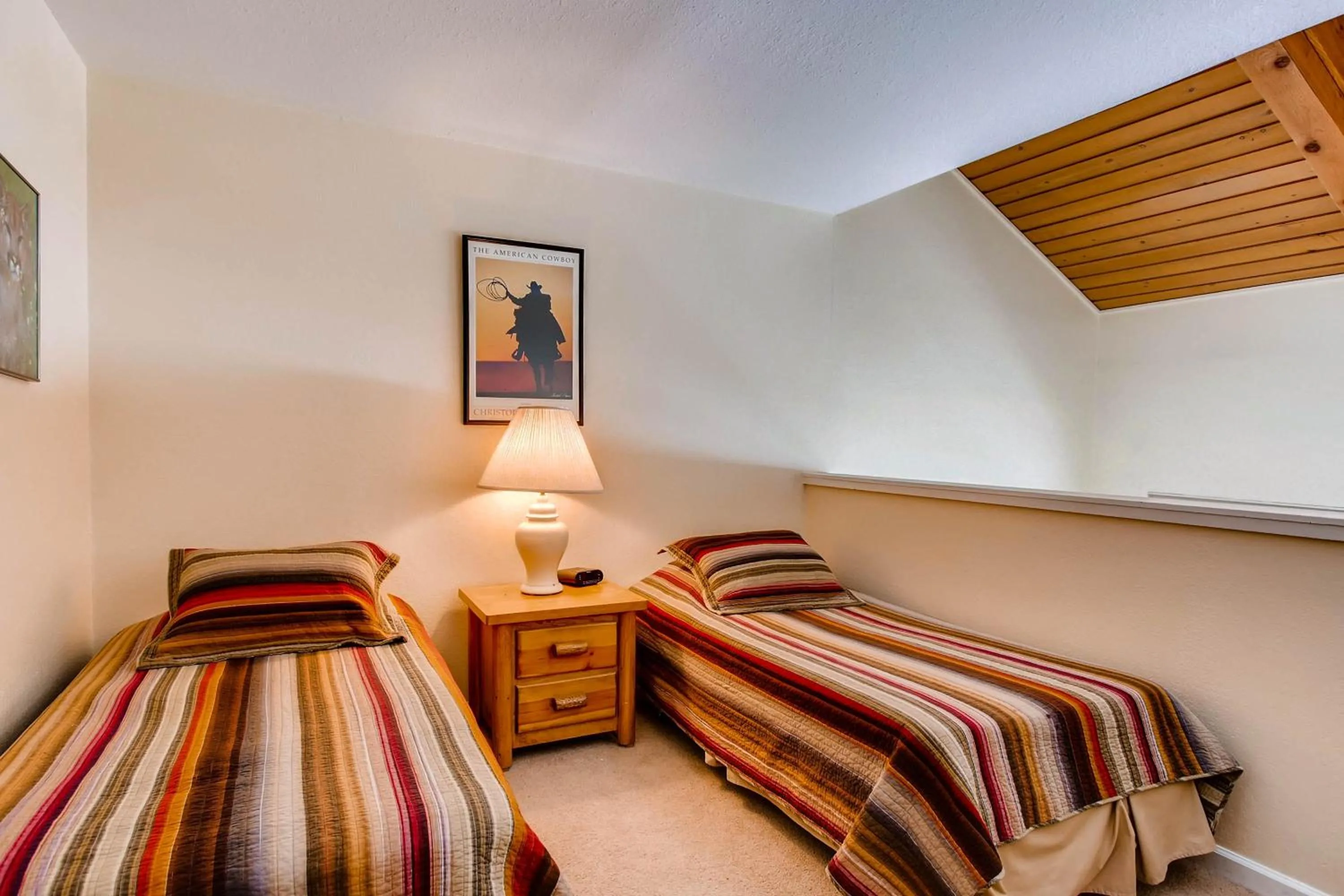 Bed in Axtel 1 Br Loft AX410