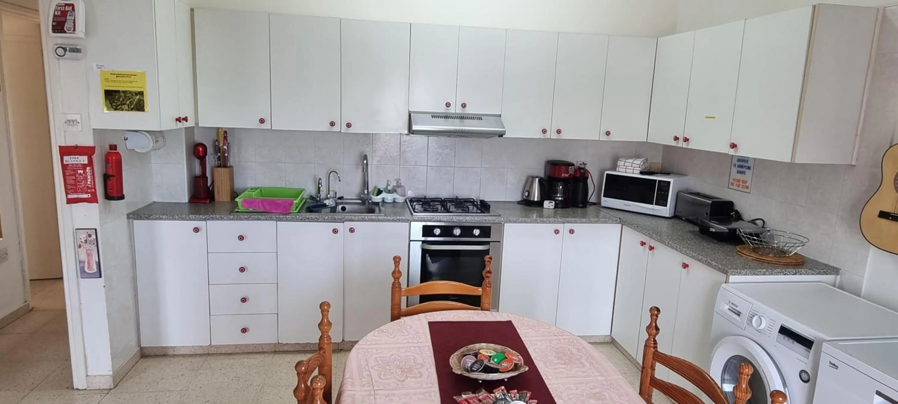 Coffee/tea facilities in Astrofegia Apartments Near The Sea