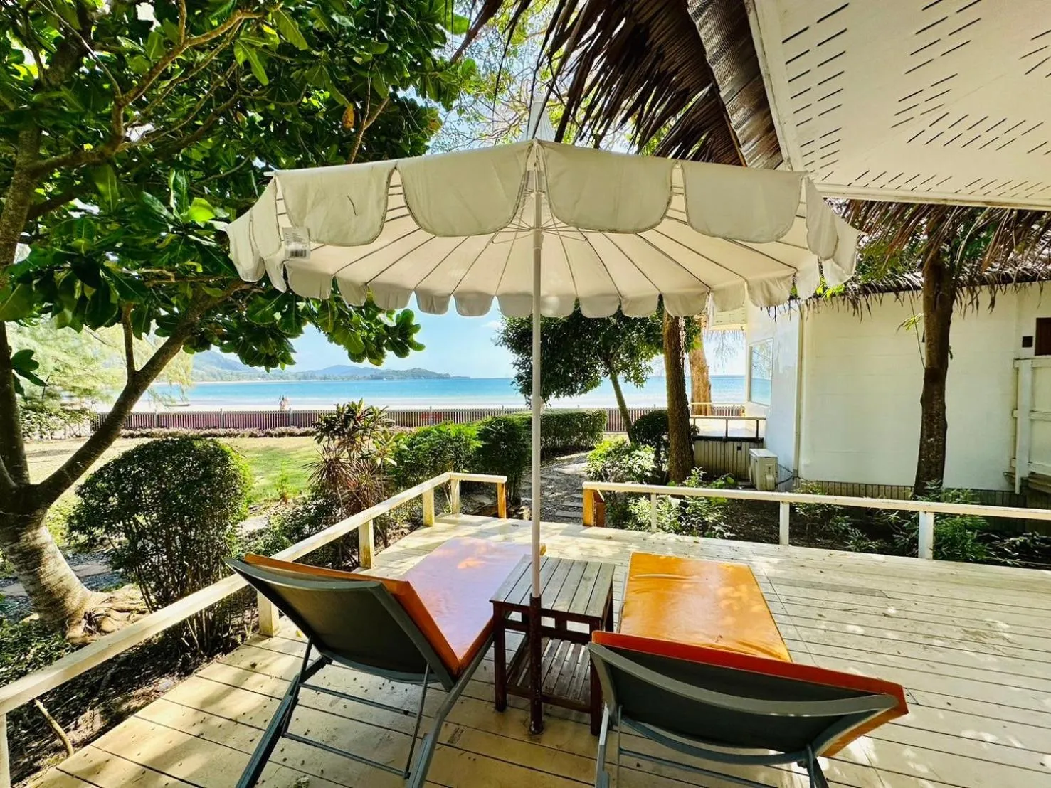 Balcony/Terrace in Twin Bay Resort Koh Lanta
