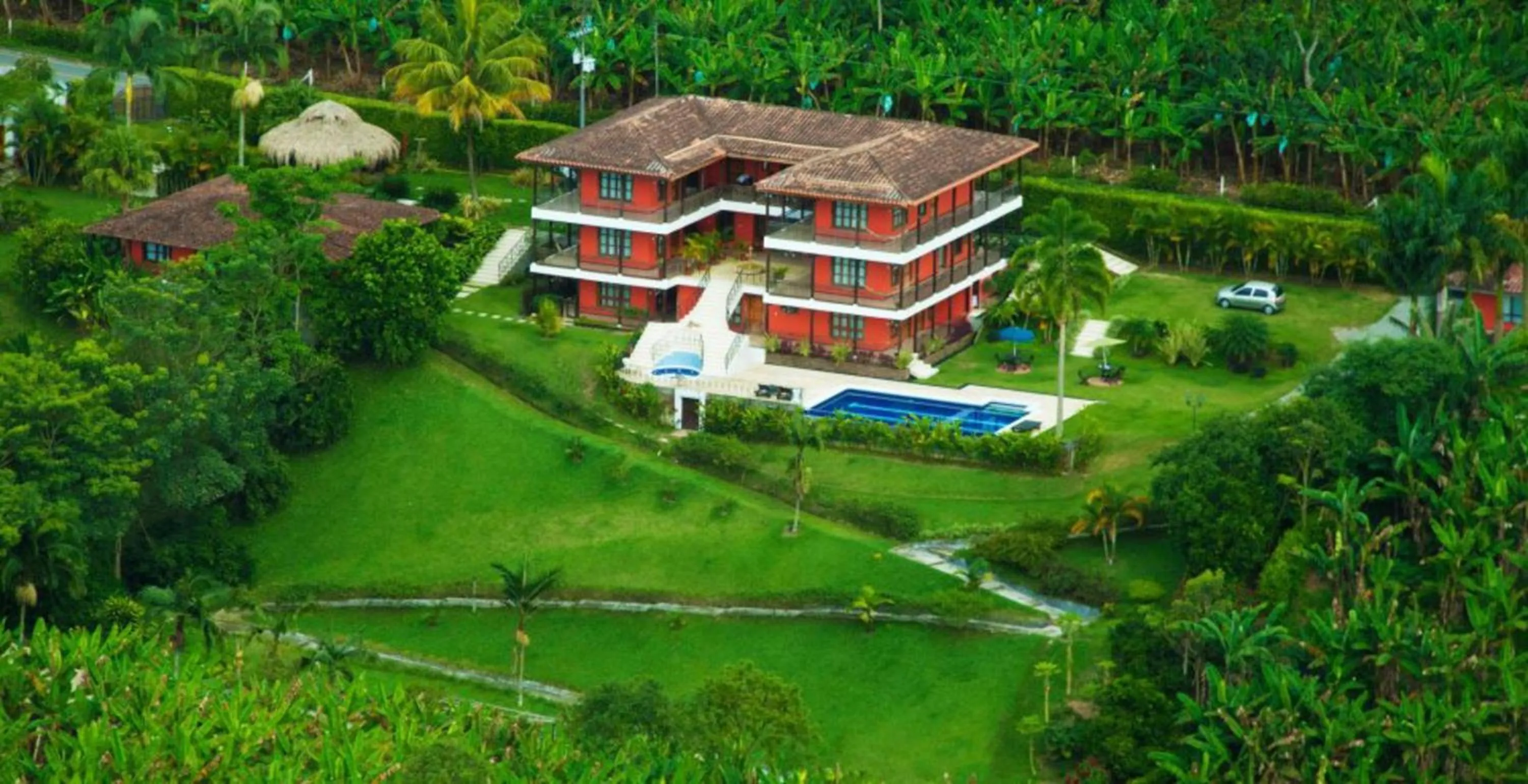 Property building in Hotel Campestre la Navarra