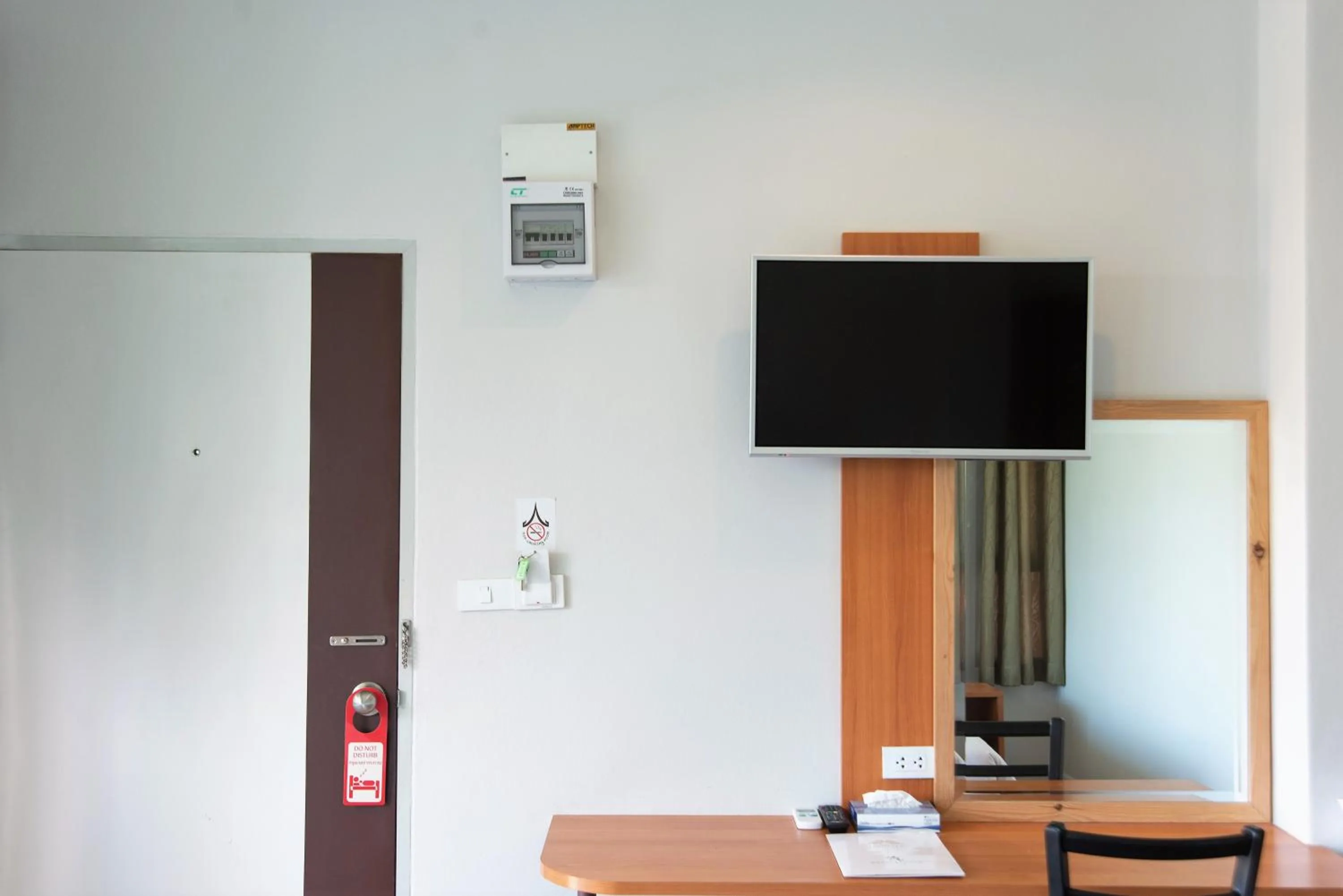 TV and multimedia in Royal Lanta Resort & Spa