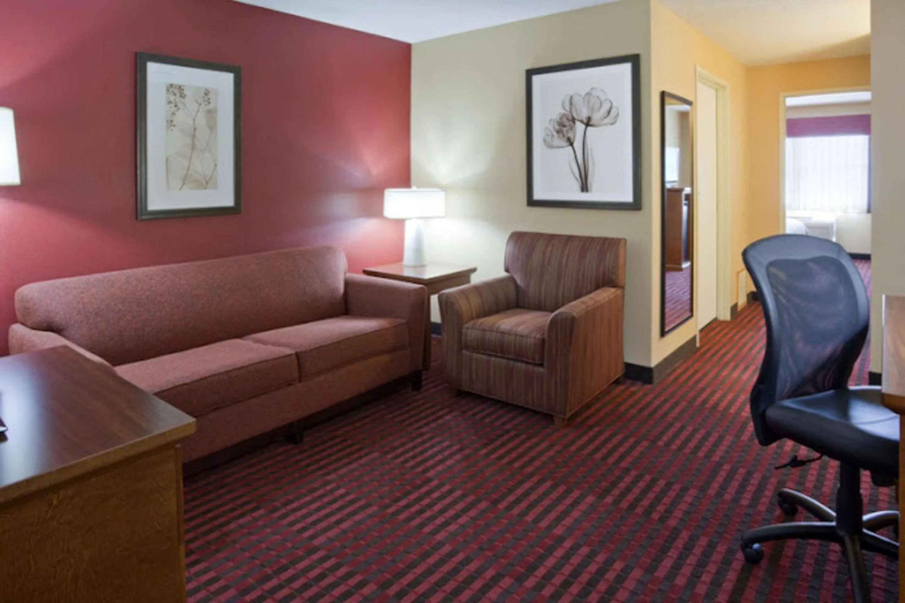 Bedroom in Quality Inn & Suites Stillwater