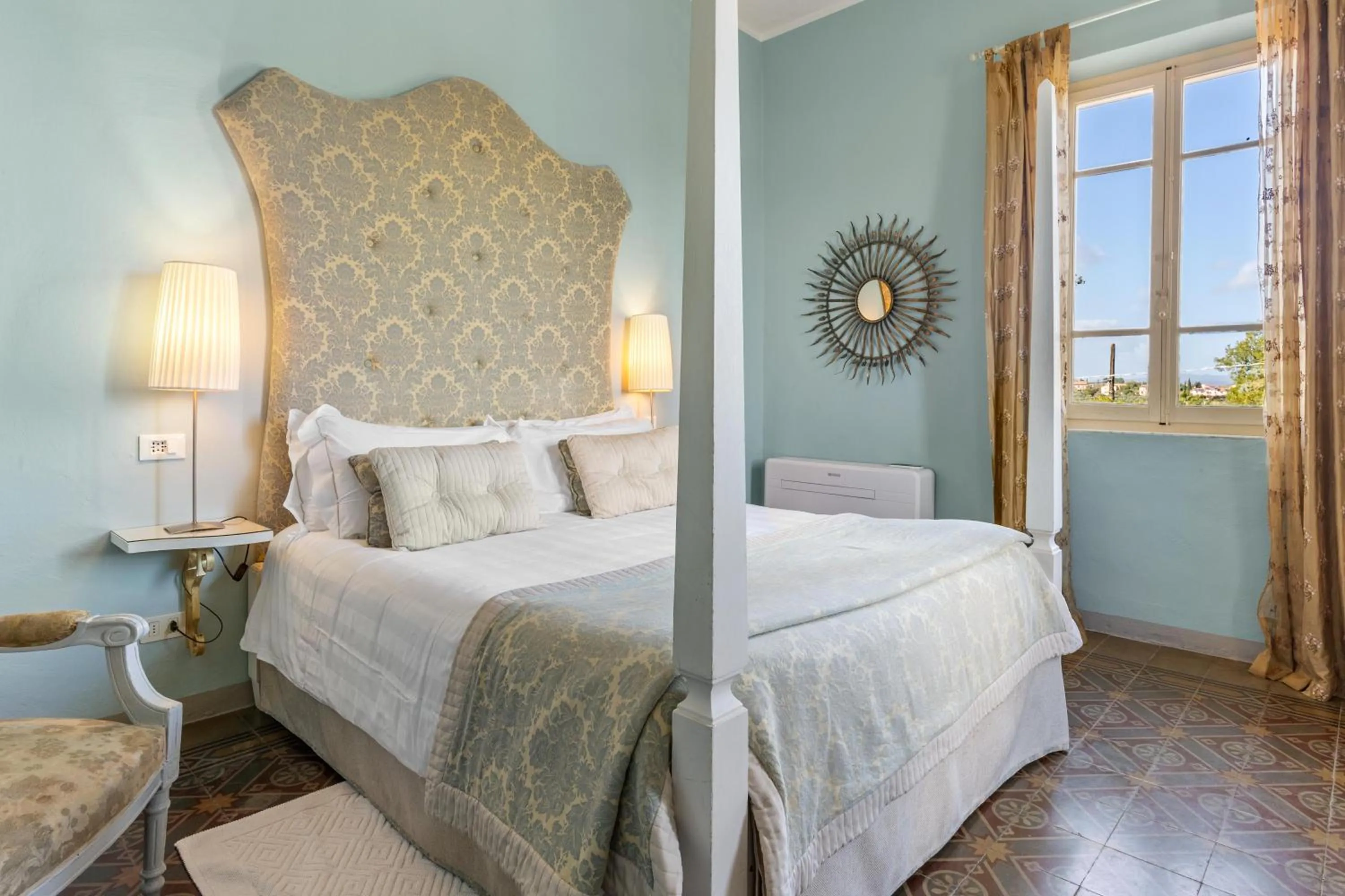 Bedroom, Bed in Fontelunga Hotel & Villas