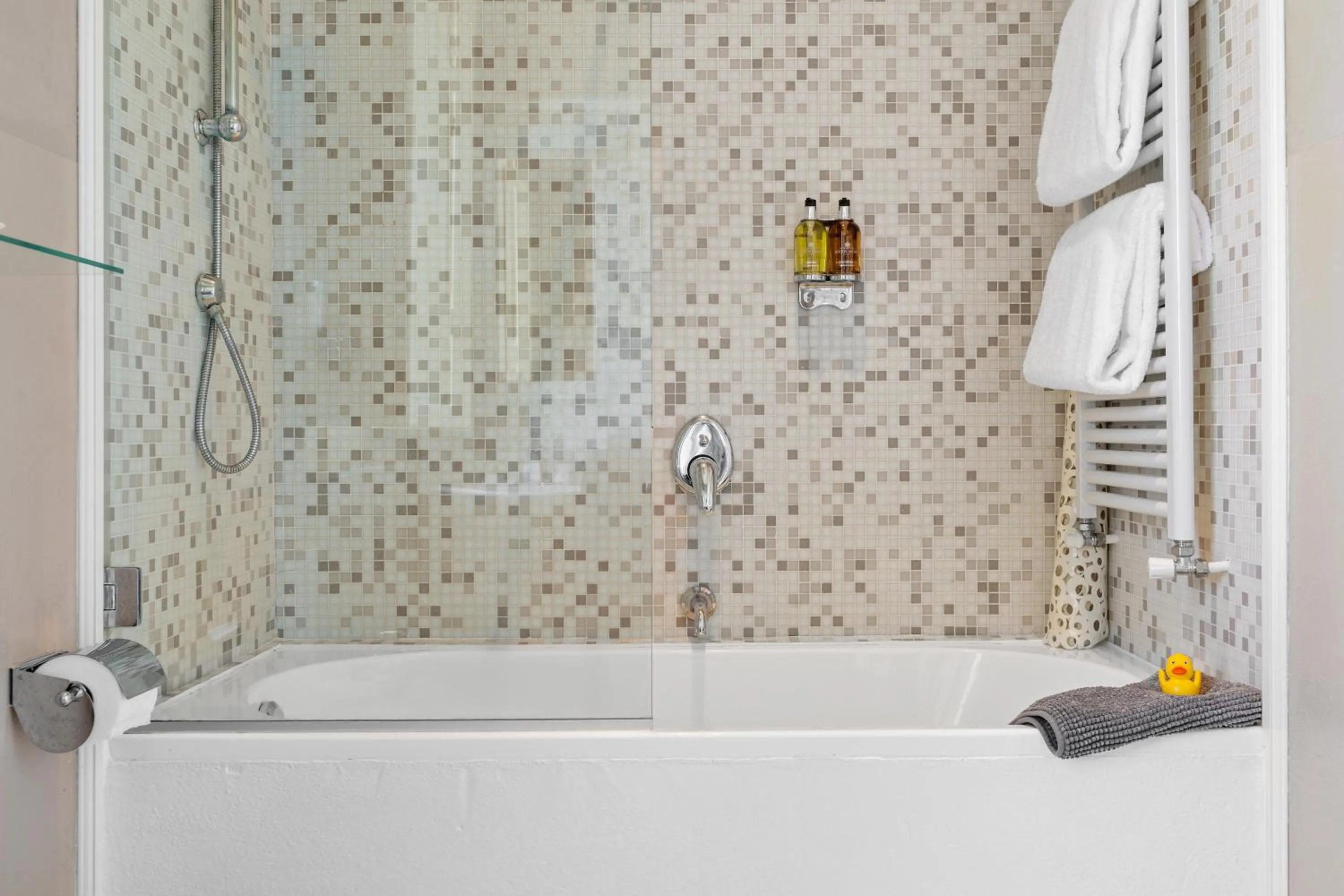 Bedroom in Fontelunga Hotel & Villas