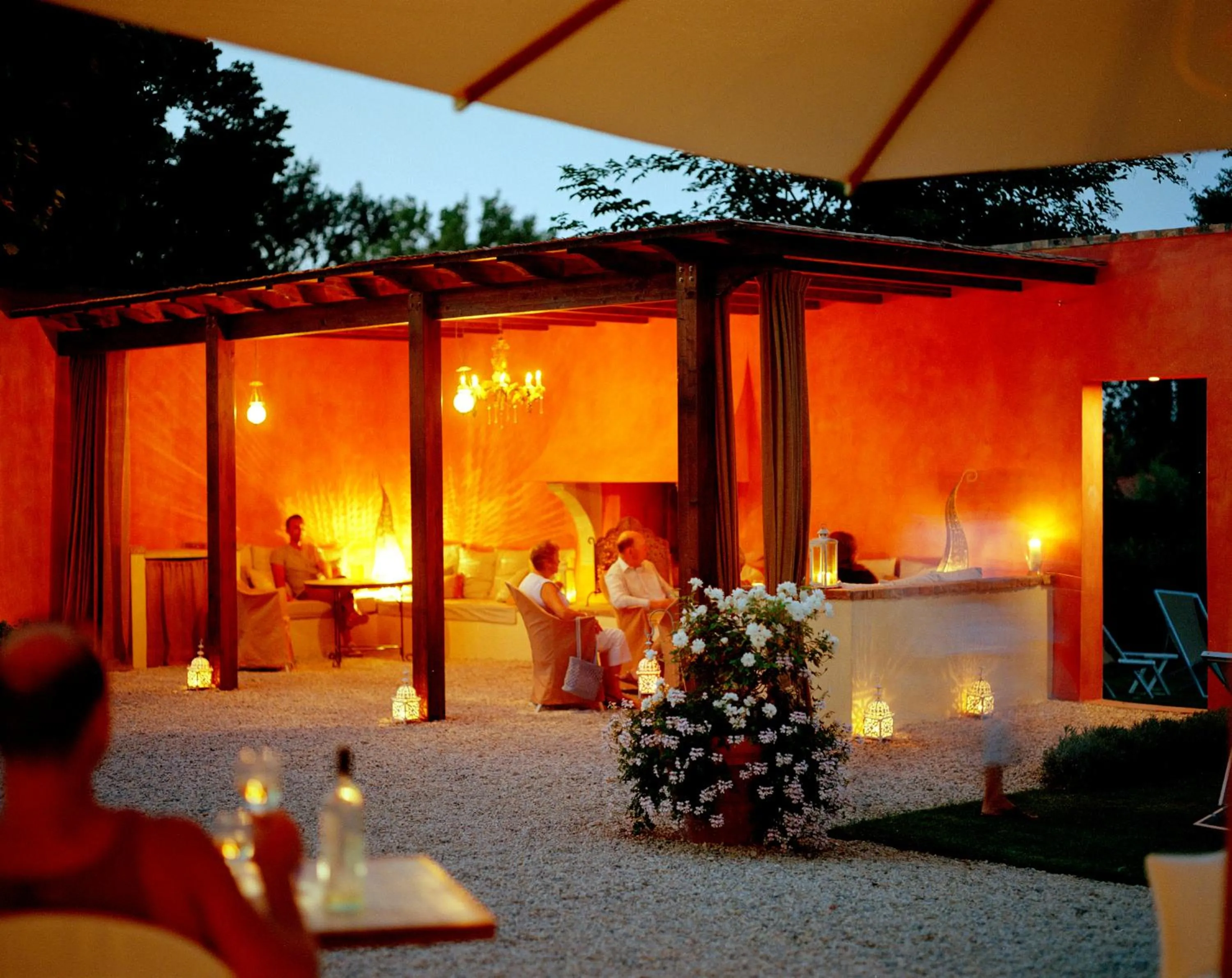 Restaurant/places to eat in Fontelunga Hotel & Villas