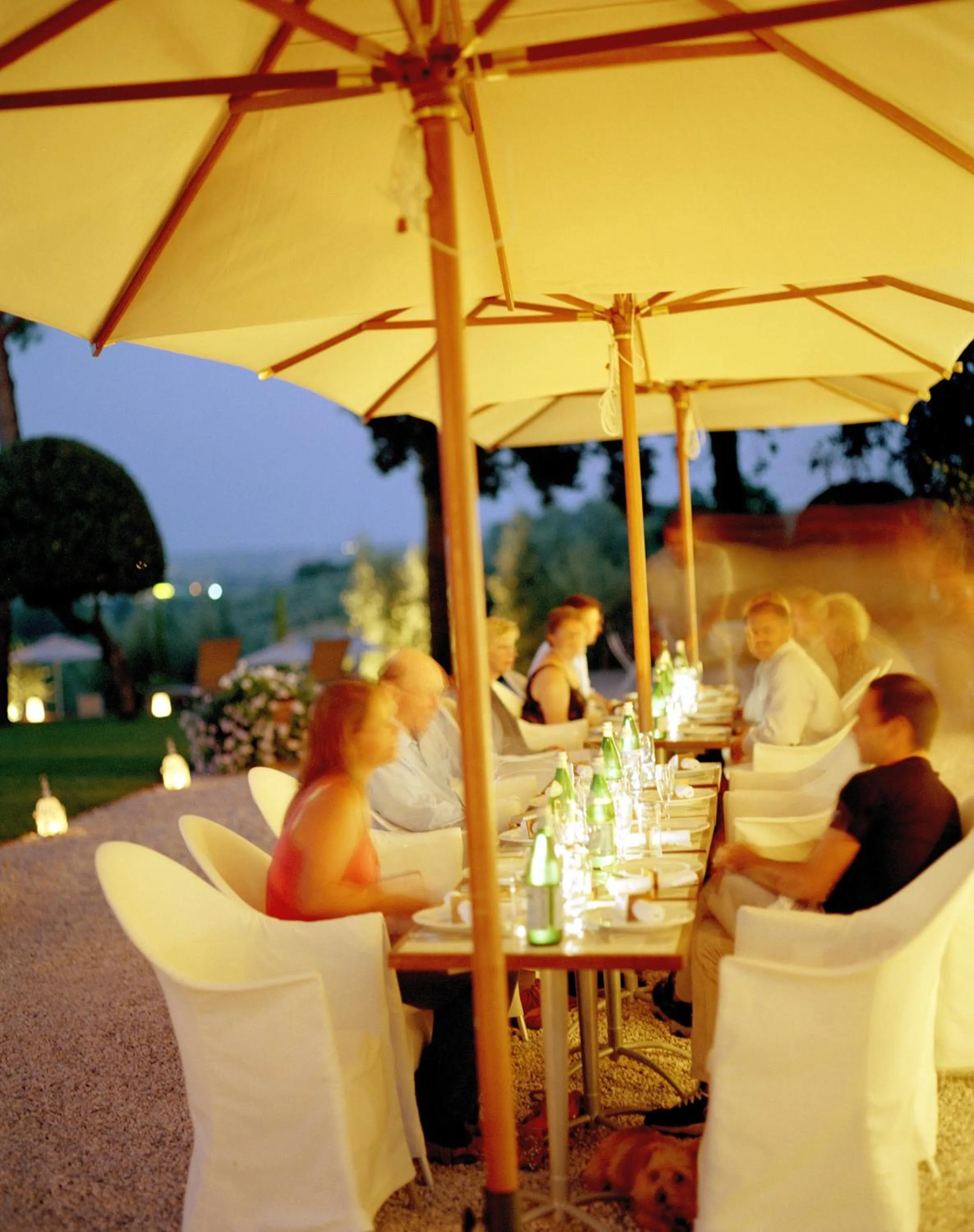 Restaurant/places to eat in Fontelunga Hotel & Villas