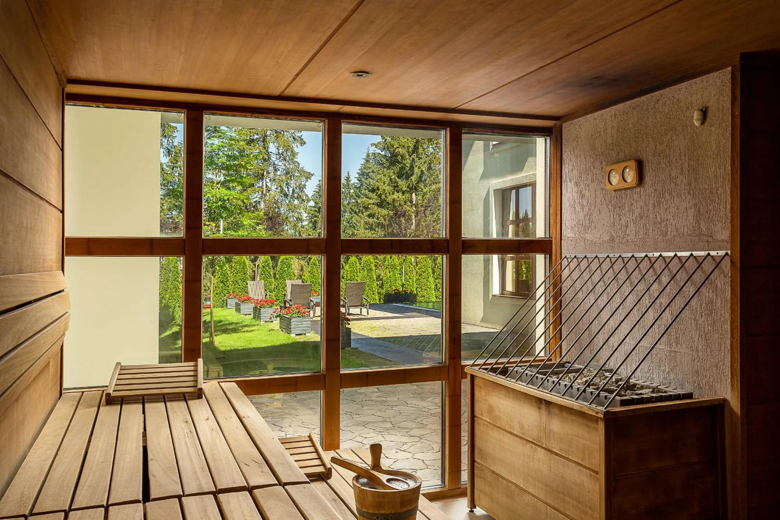 Day in Ana Hotels Bradul Poiana Brasov