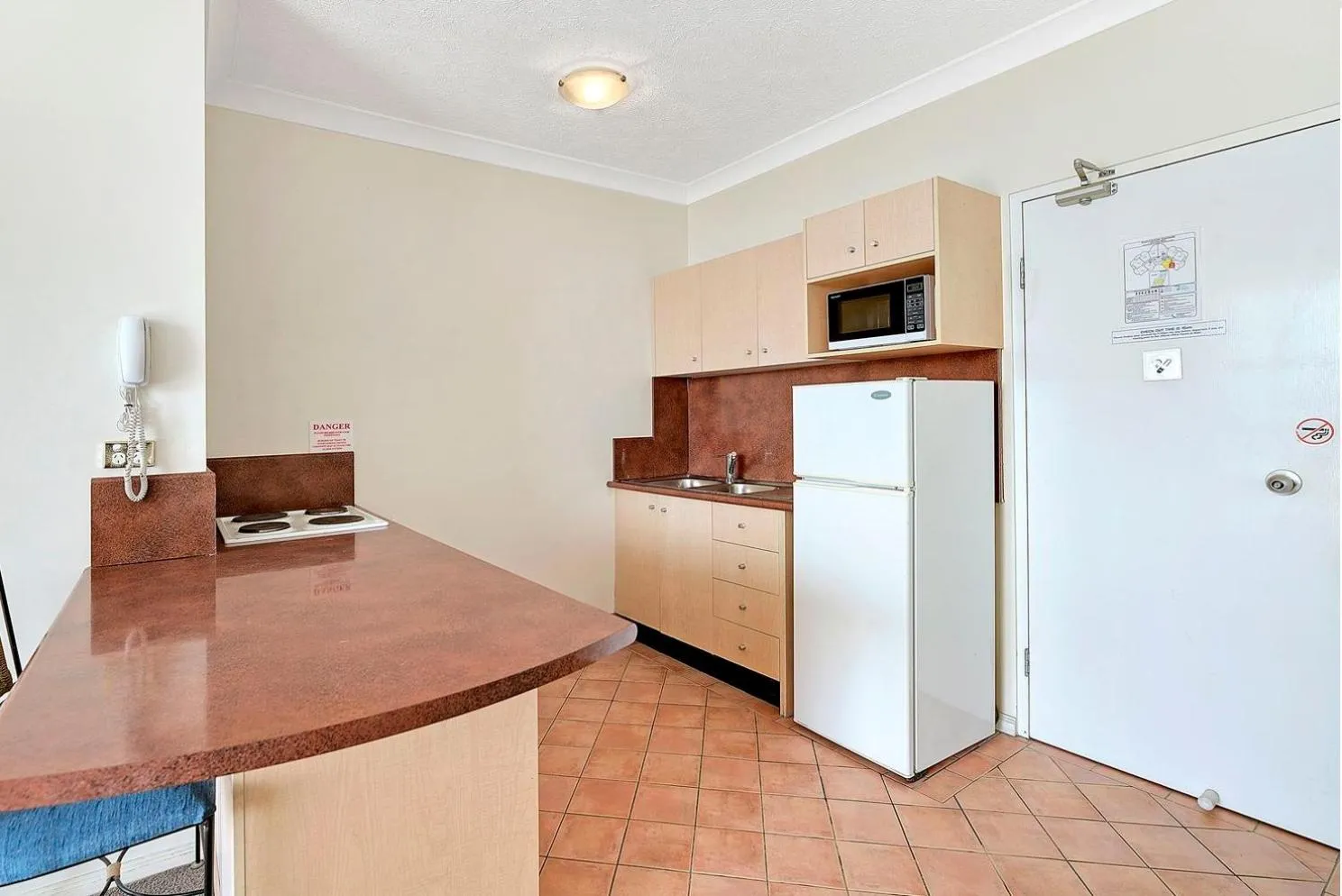 Kitchen or kitchenette in Surf Parade Resort