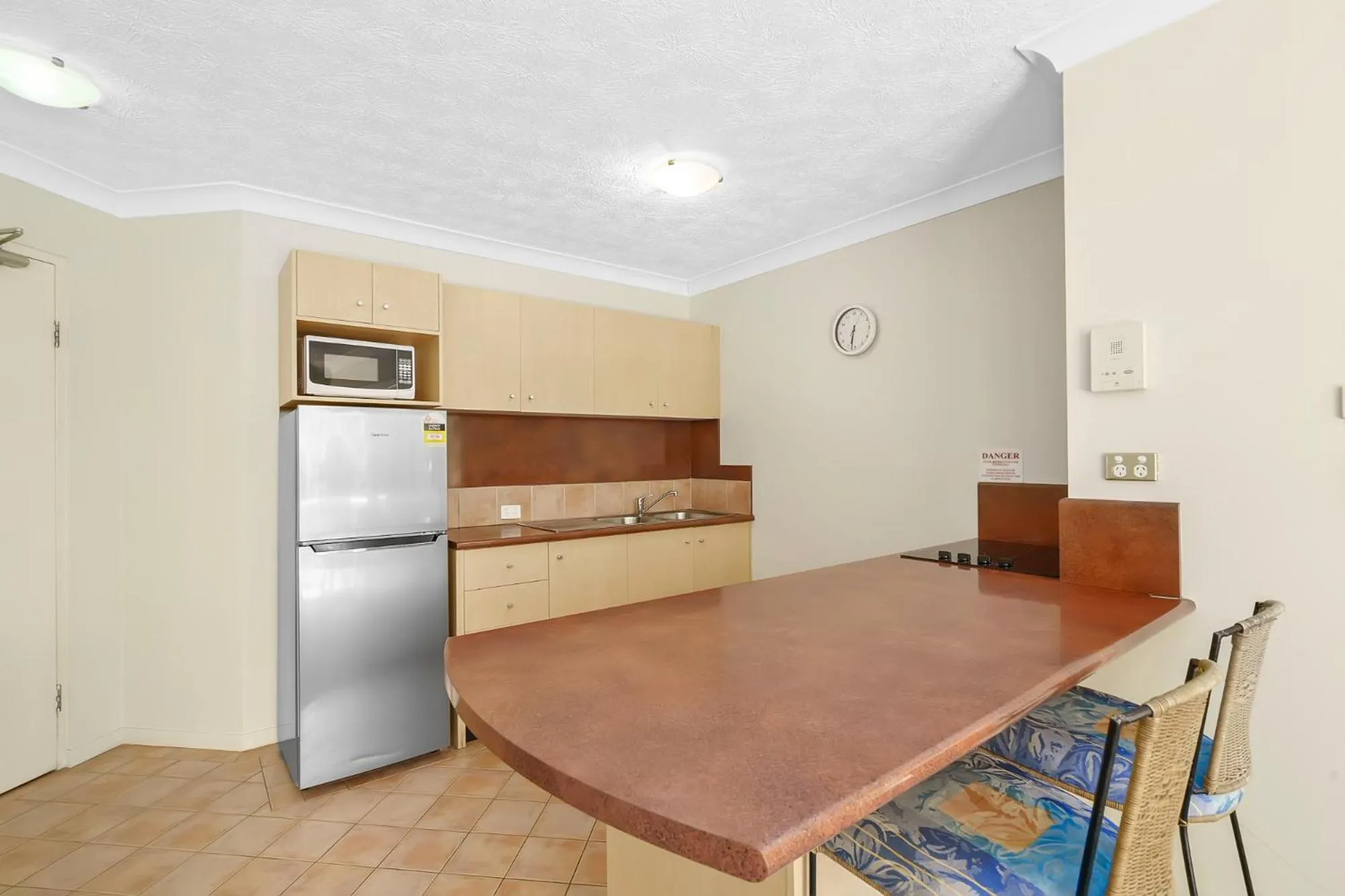 Kitchen or kitchenette in Surf Parade Resort