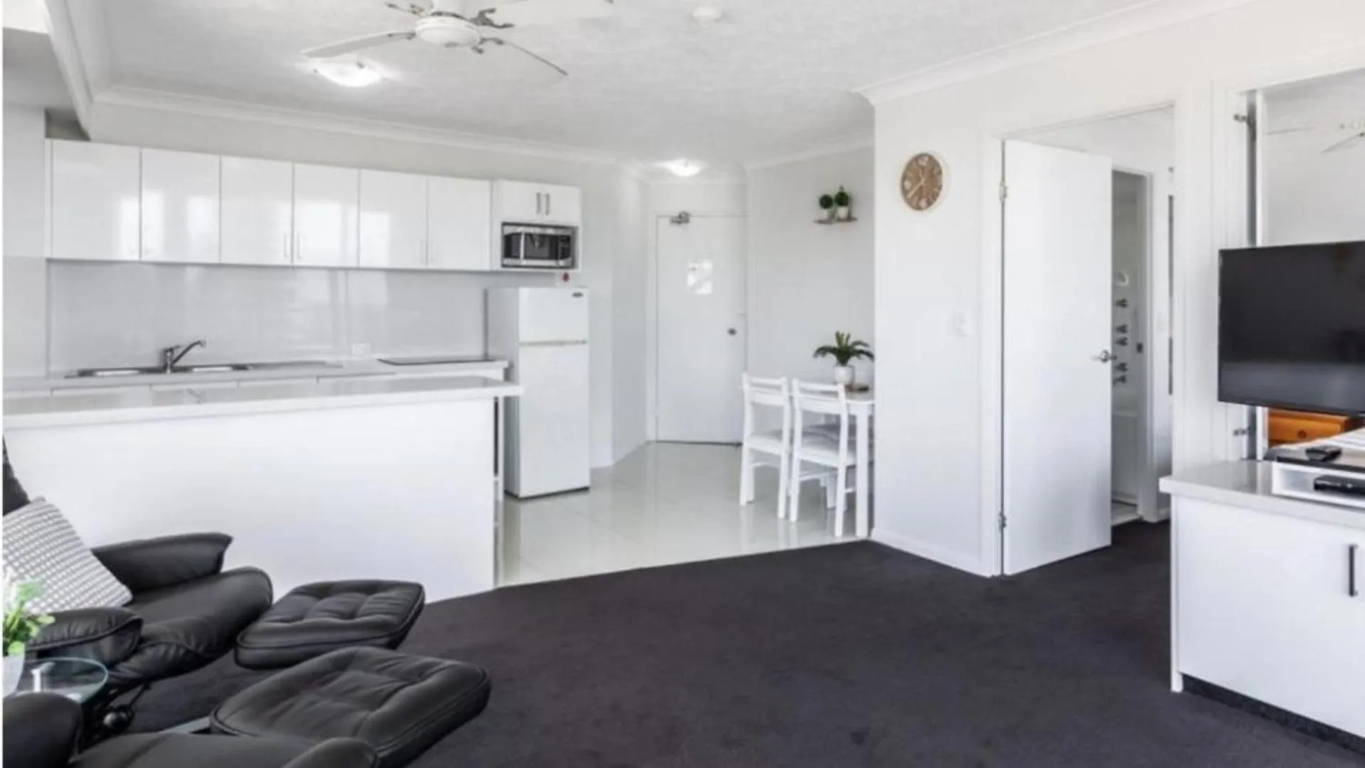 Living room in Surf Parade Resort