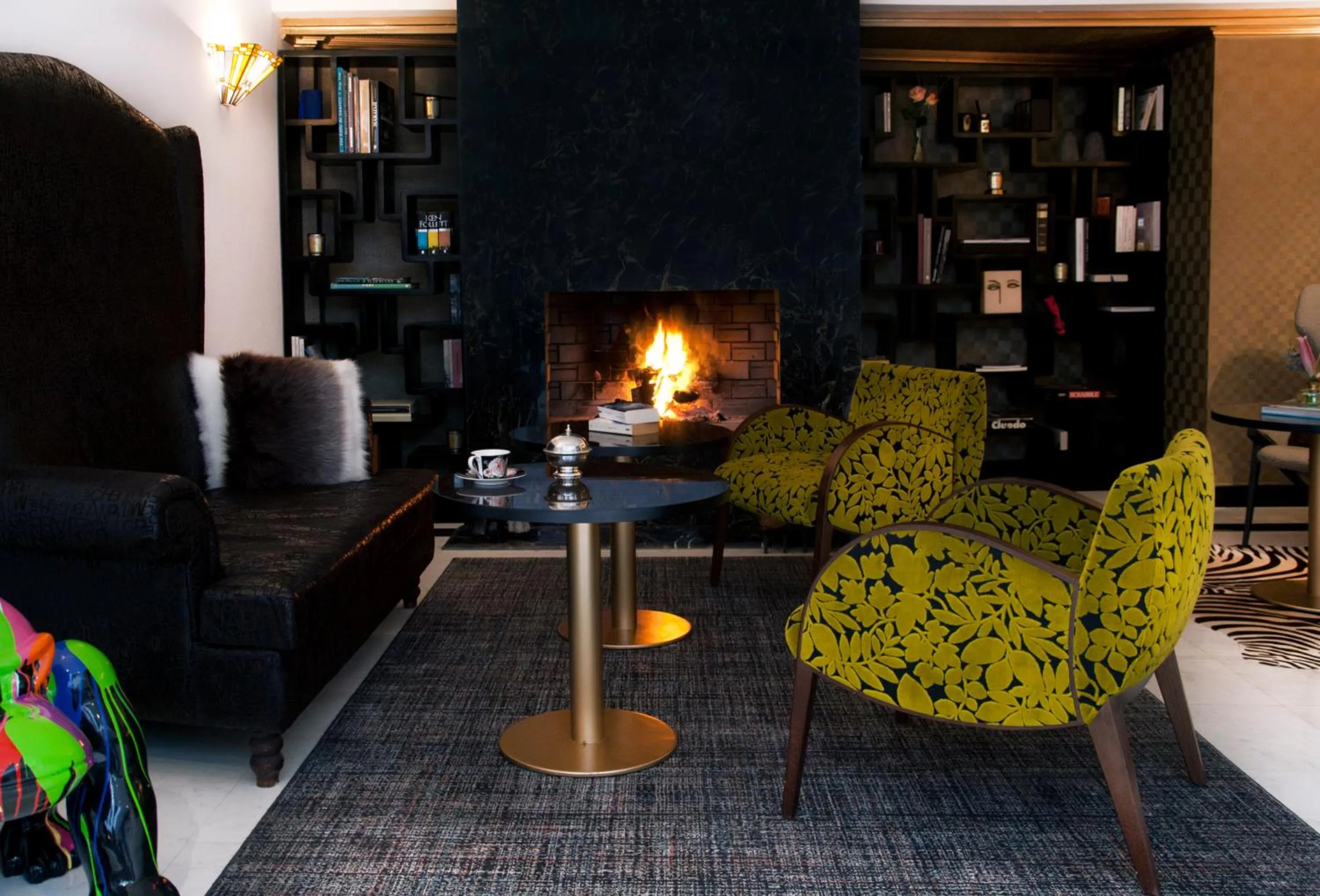 Communal lounge/ TV room in Riad Dar Saba - Saba's House