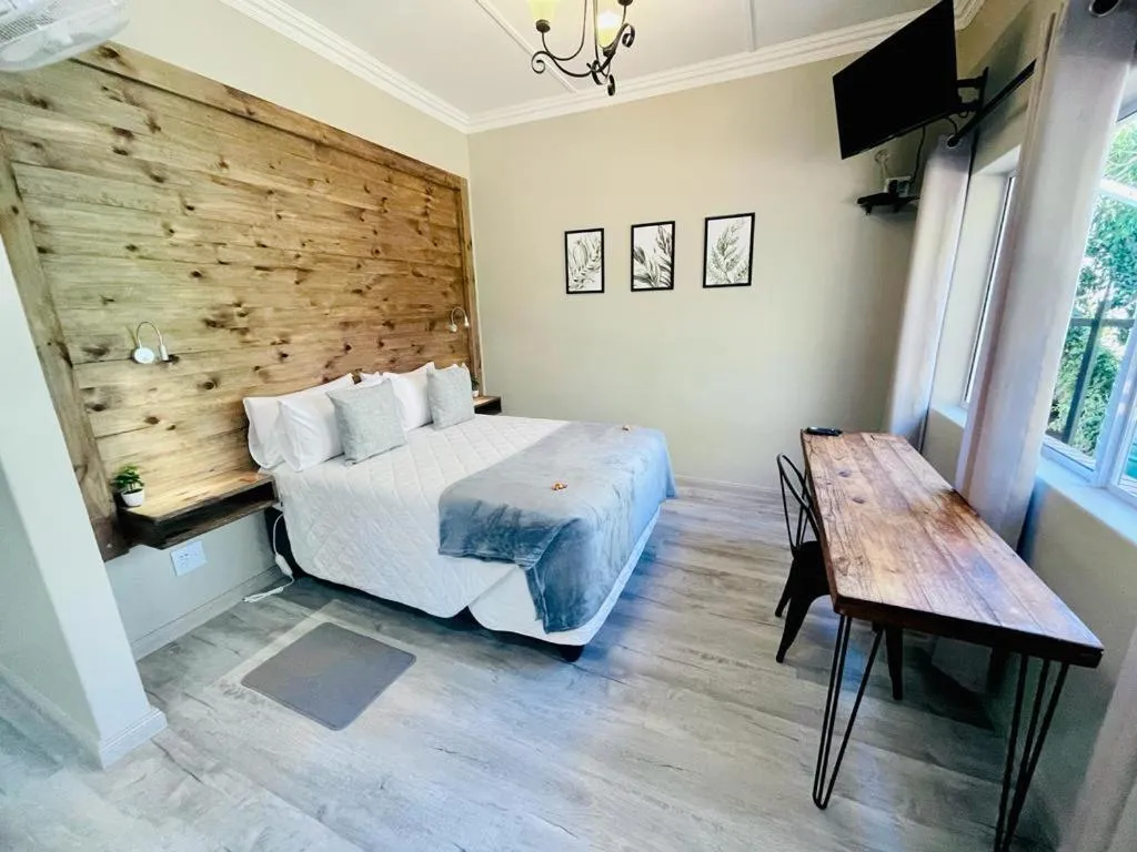 Bedroom, Bed in Madeira Bed