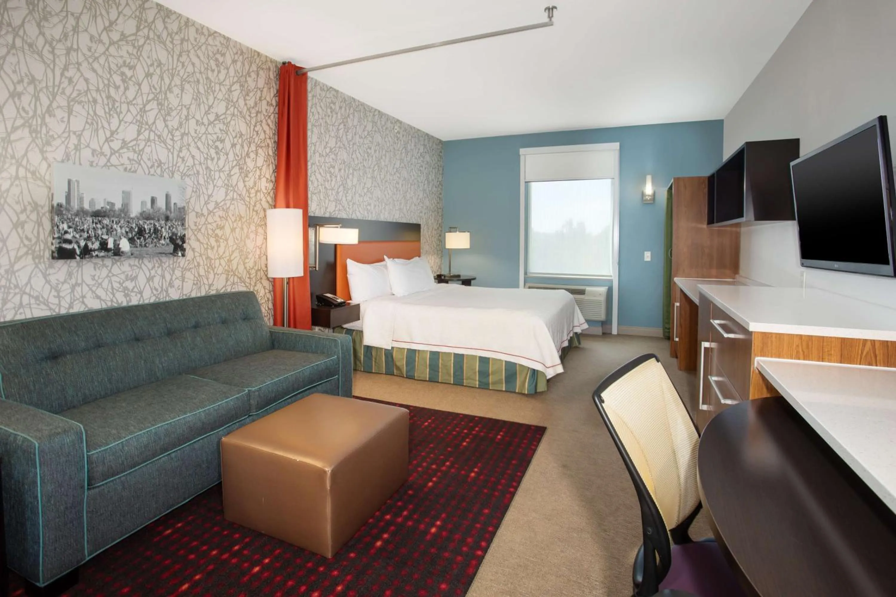 Living room, Bed in Home2 Suites by Hilton Austin/Cedar Park