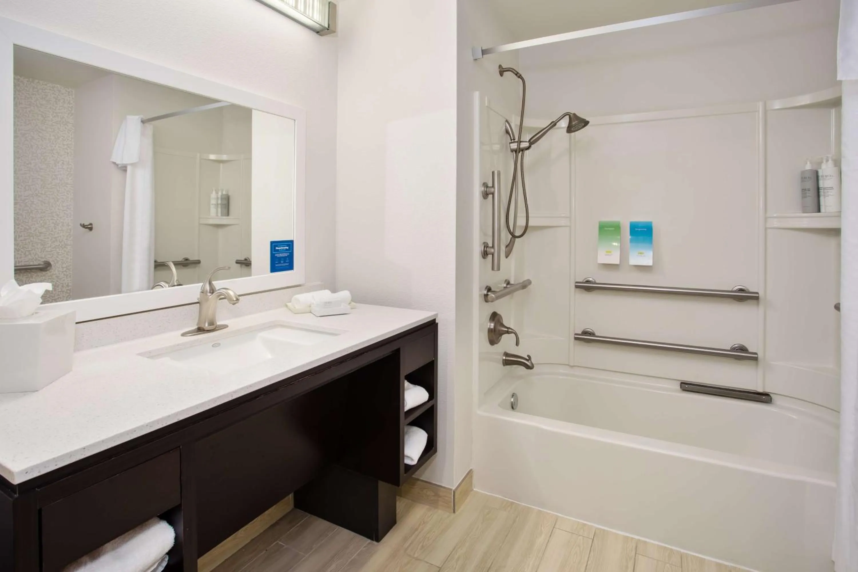 Bathroom in Home2 Suites by Hilton Austin/Cedar Park