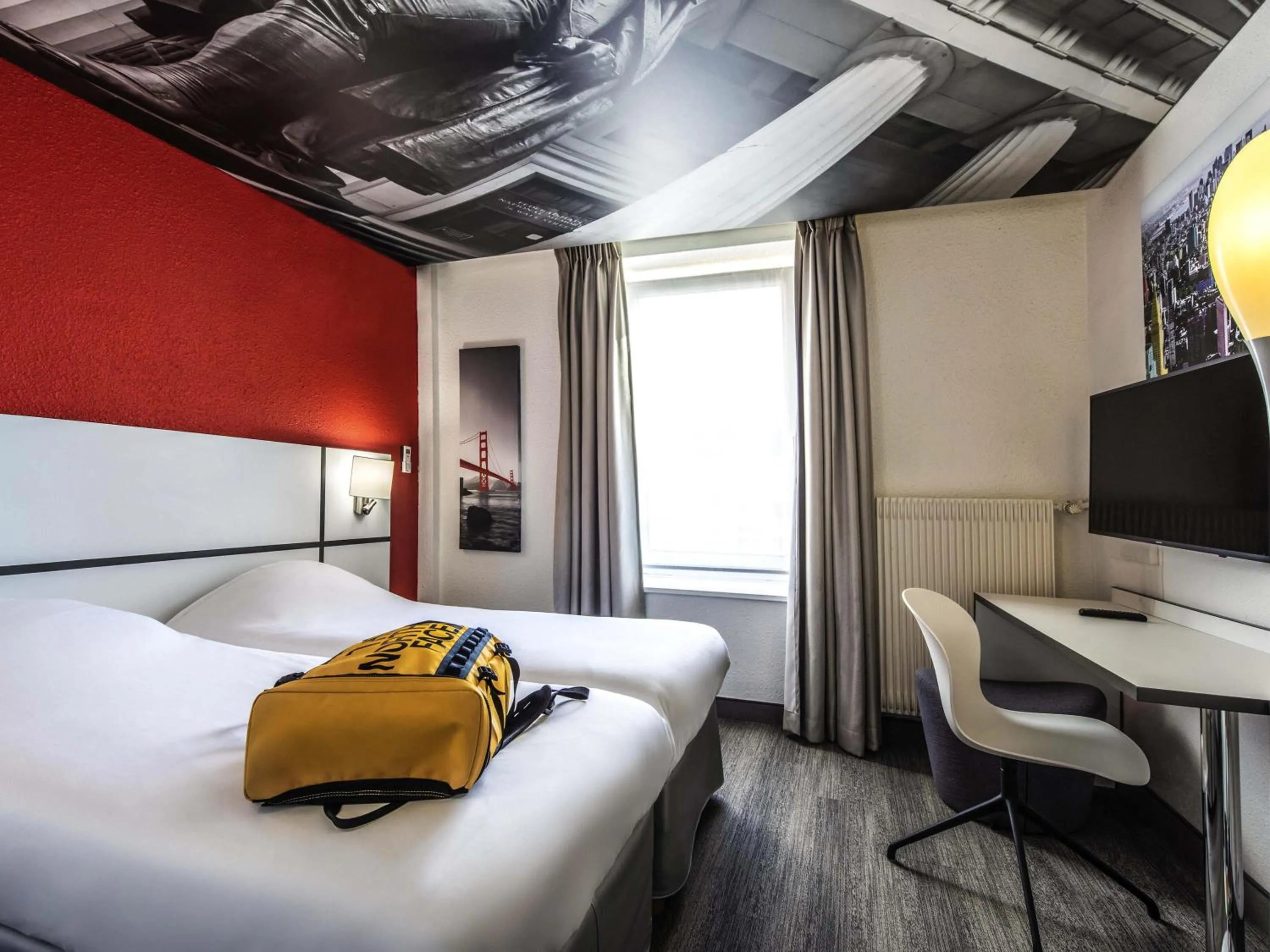 Bedroom, Bed in Ibis Styles Strasbourg Centre Gare