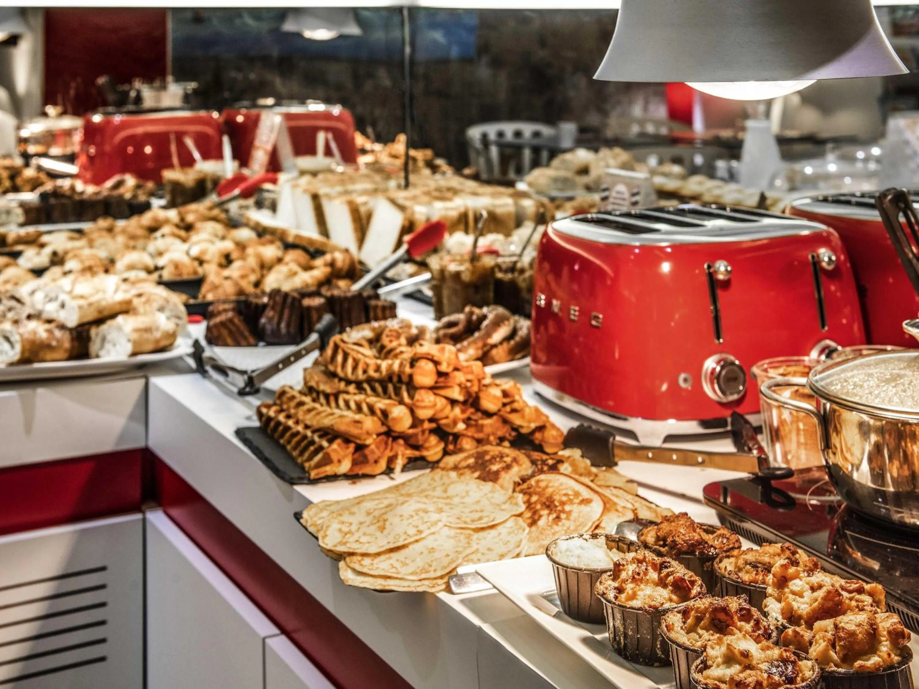 Breakfast in Ibis Styles Strasbourg Centre Gare