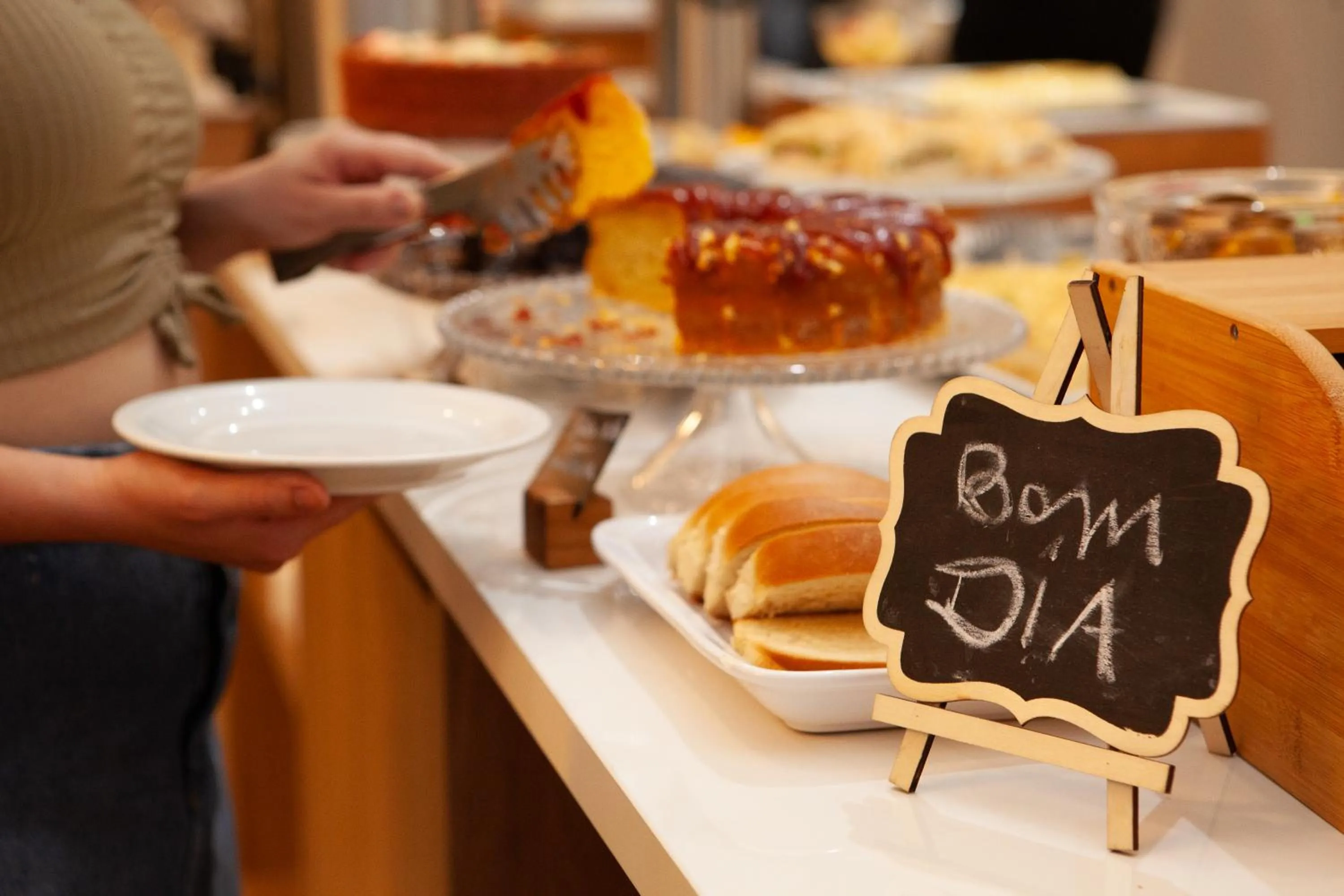 Buffet breakfast in Firenze Hotel Votuporanga