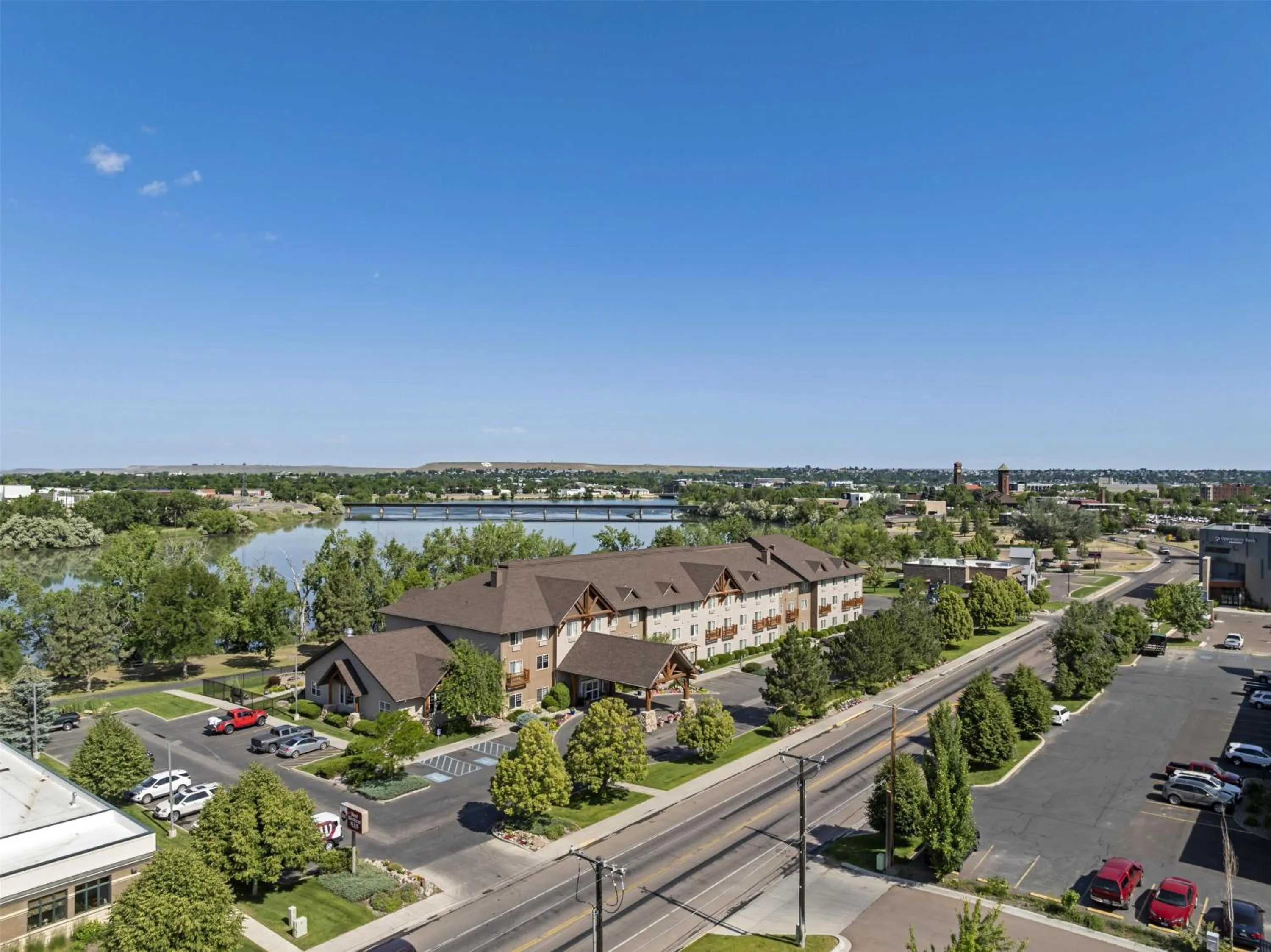 Property building in Best Western Plus Riverfront Hotel and Suites