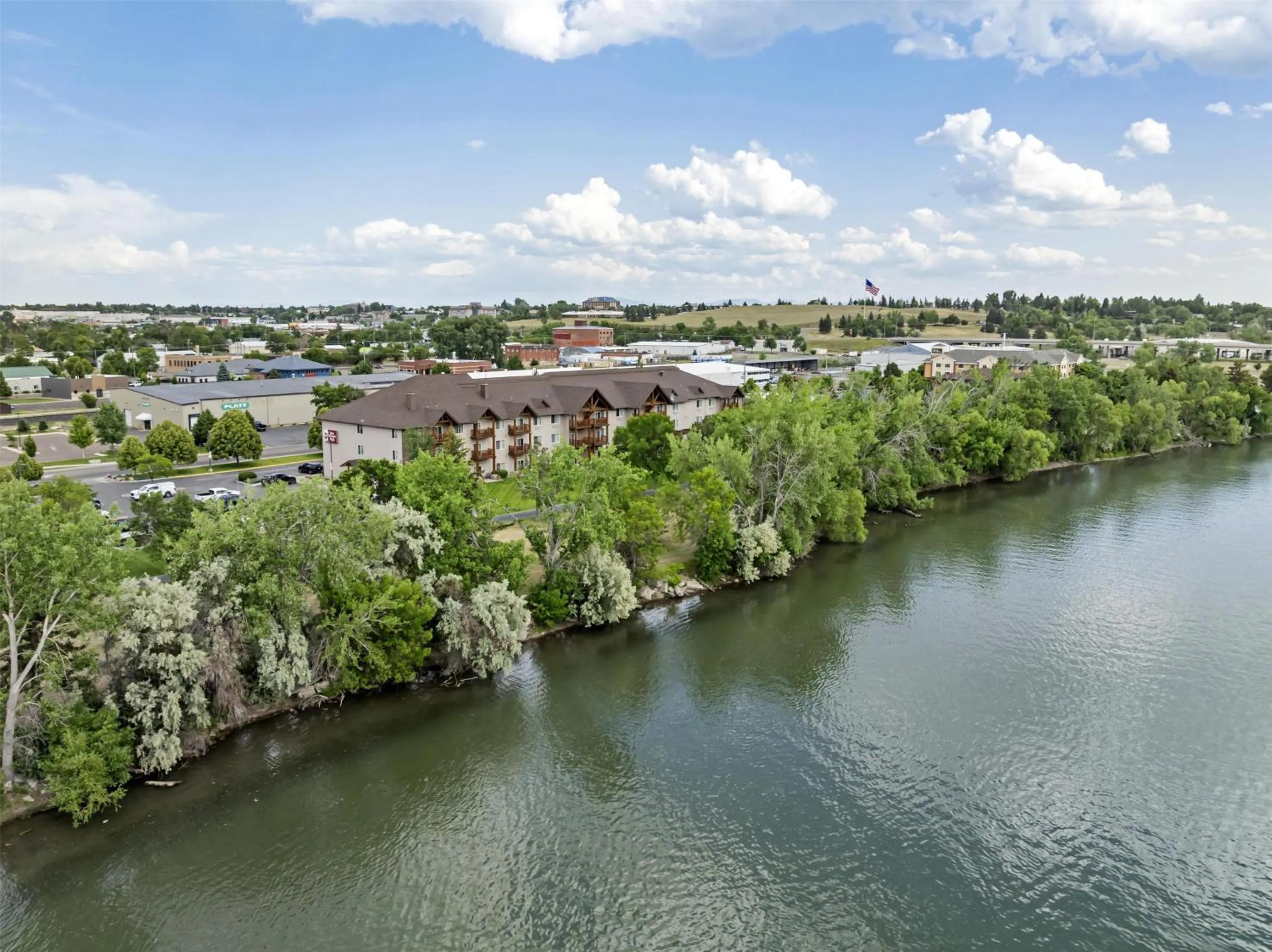 Property building in Best Western Plus Riverfront Hotel and Suites